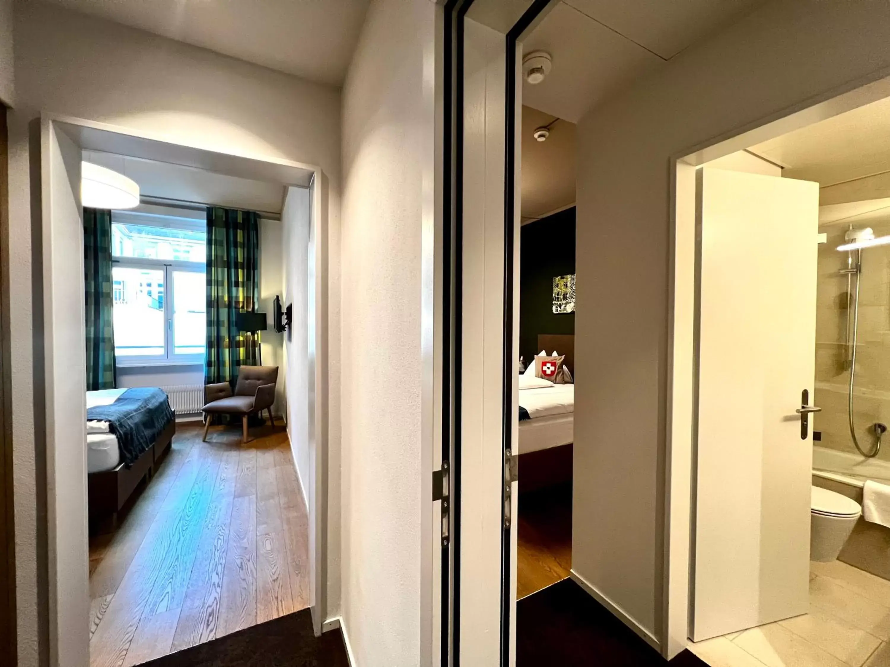 Family Room in Hotel Bären am Bundesplatz Family Room in Hotel Bären am Bundesplatz