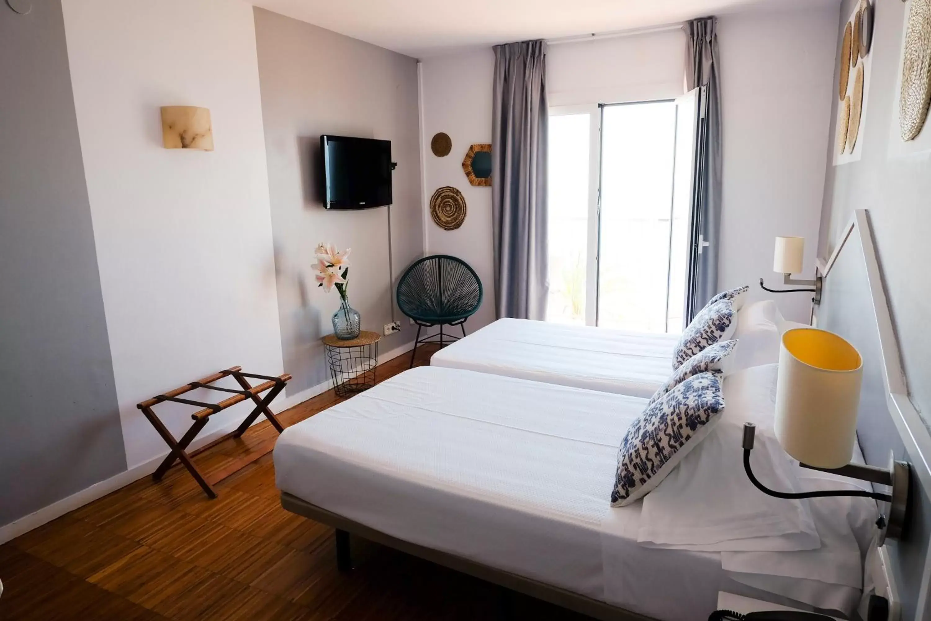 Double or Twin Room with Sea View in Hotel Subur Double or Twin Room with Sea View in Hotel Subur