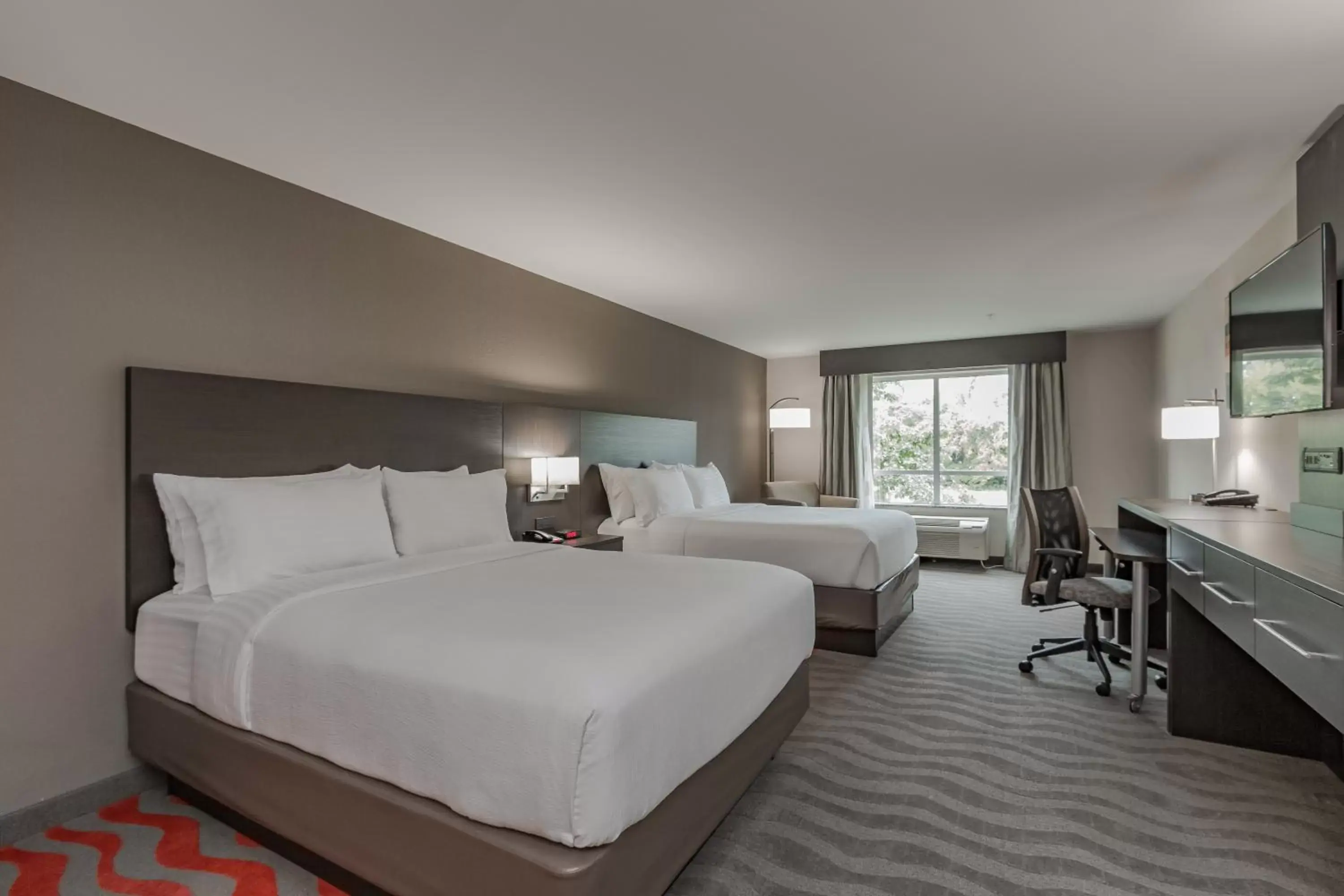 Standard Queen Room with Two Queen Beds and Roll-In Shower - Mobility Access in Holiday Inn Mishawaka by IHG Standard Queen Room with Two Queen Beds and Roll-In Shower - Mobility Access in Holiday Inn Mishawaka by IHG