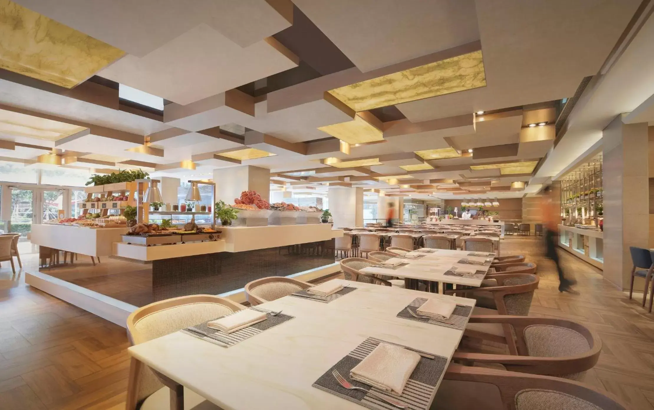 Sheraton Grand Shanghai Pudong Hotel & Residences Sheraton Grand Shanghai Pudong Hotel & Residences