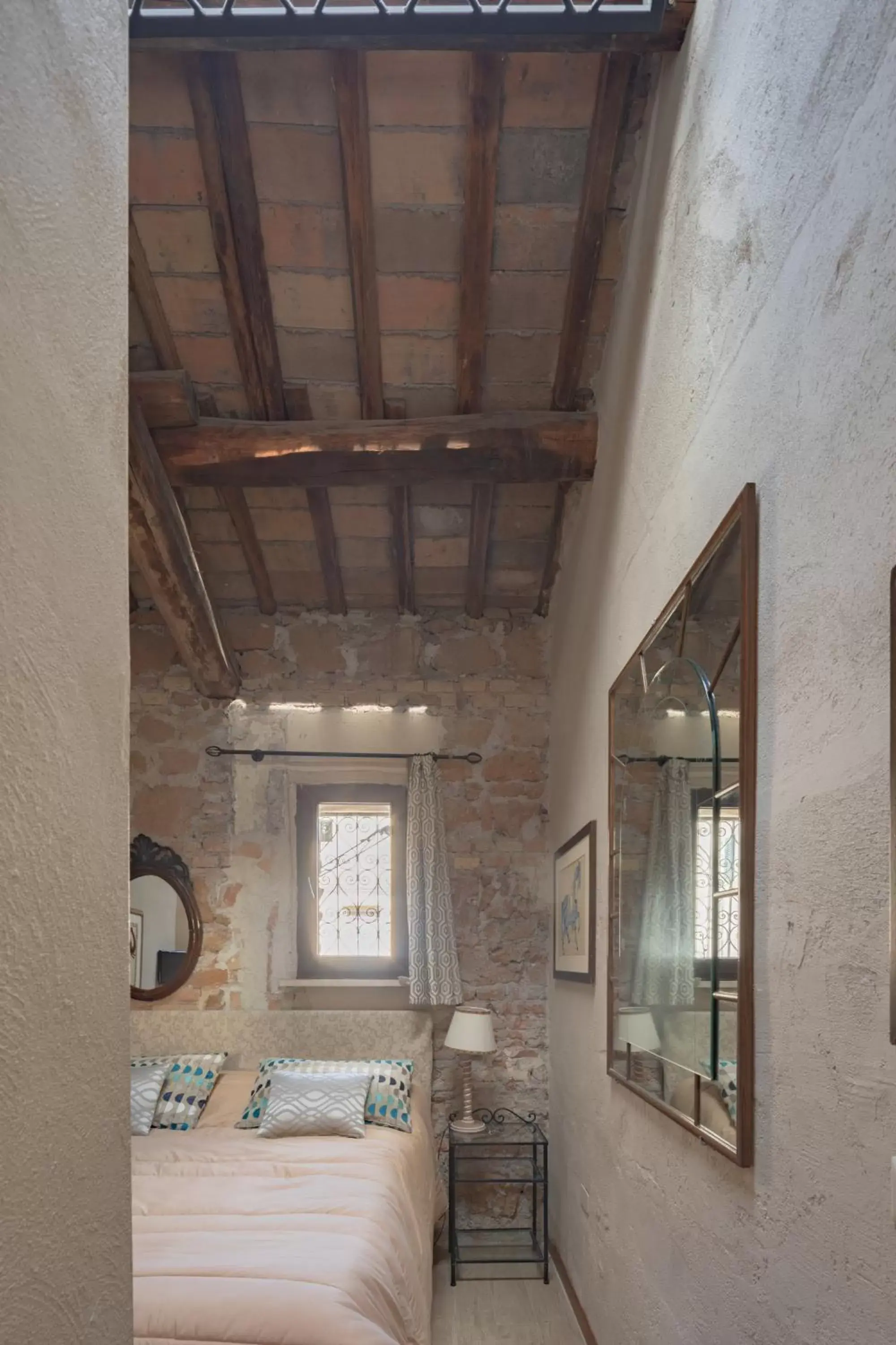 Economy Double Room with Private Bathroom - single occupancy in Bed and Breakfast St. Martin Economy Double Room with Private Bathroom - single occupancy in Bed and Breakfast St. Martin