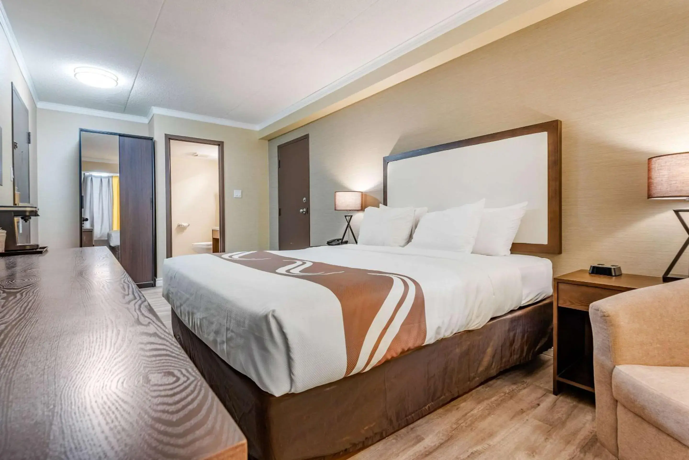 Quality Inn & Suites Quality Inn & Suites