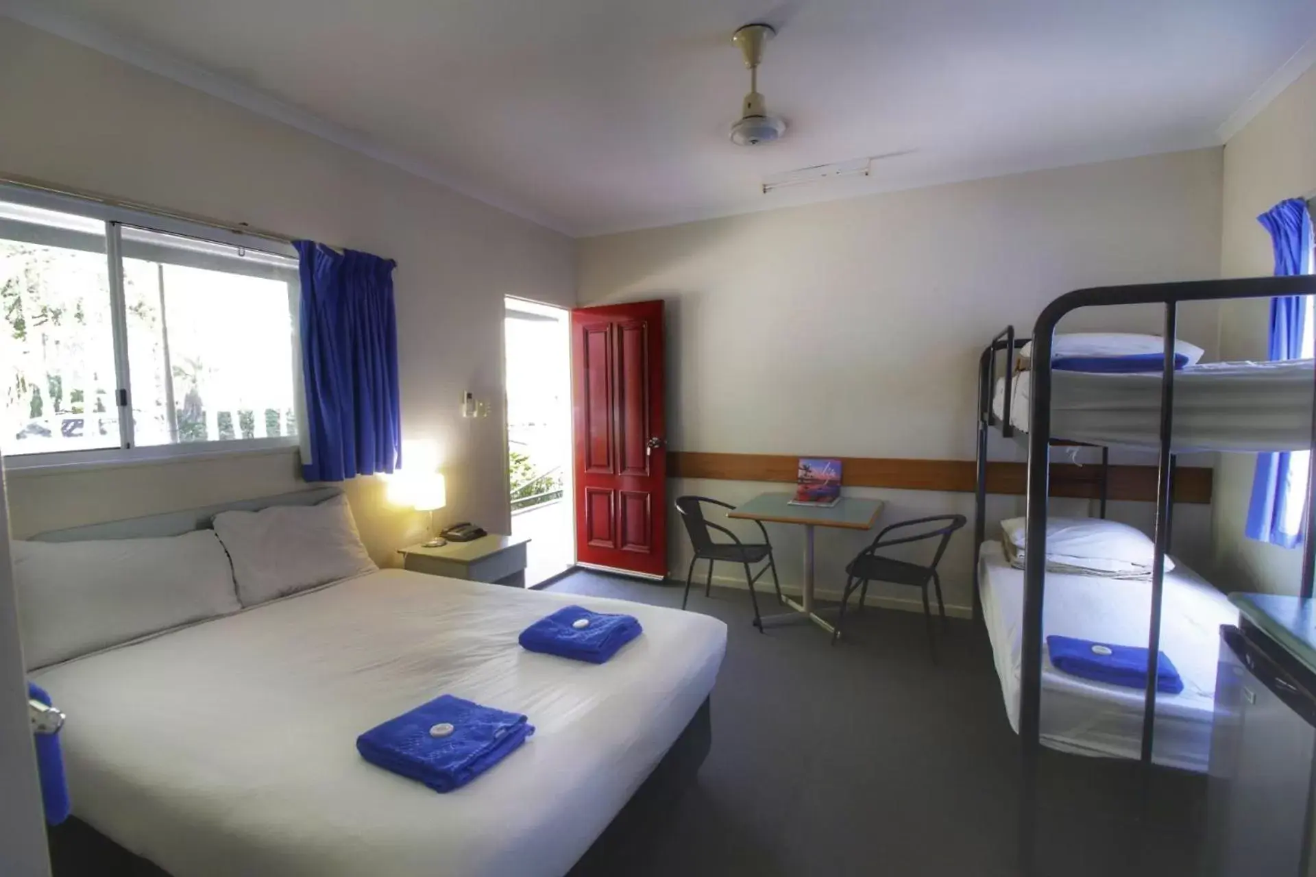 Standard Studio in Knotts Crossing Resort Standard Studio in Knotts Crossing Resort