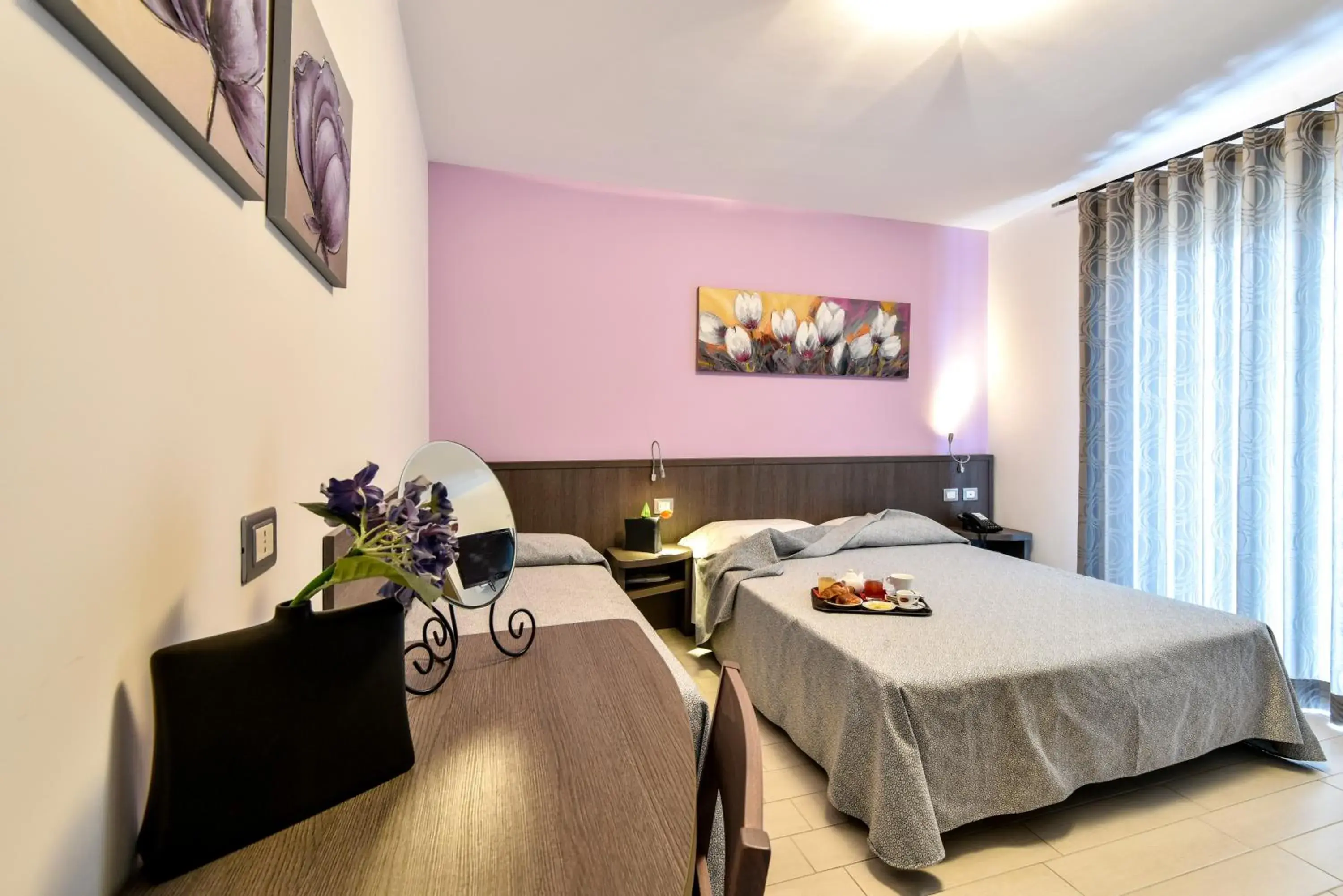 Comfort Triple Room in Hotel Villa Bianca Comfort Triple Room in Hotel Villa Bianca