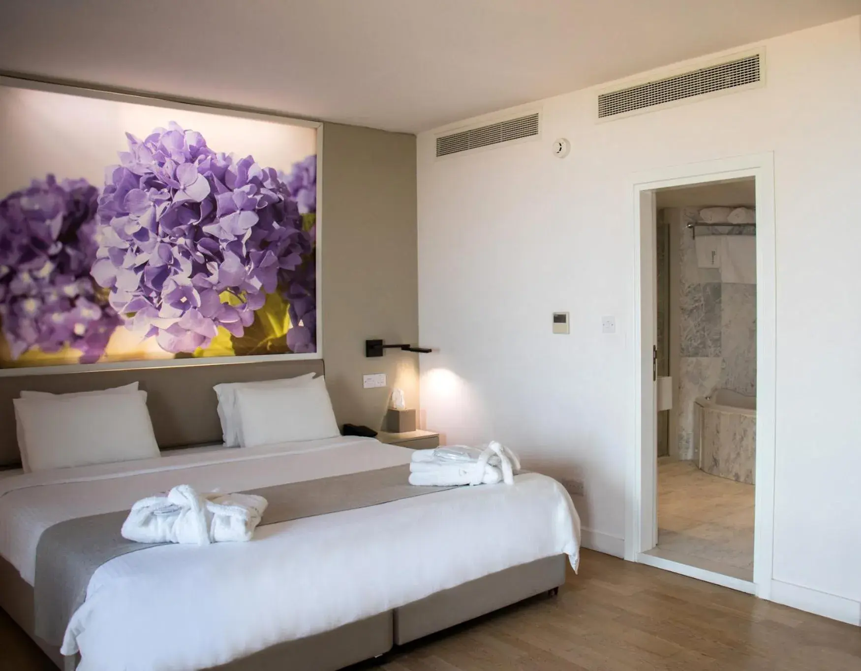 Deluxe King Room in The Classic Hotel Nicosia - Handwritten Collection Deluxe King Room in The Classic Hotel Nicosia - Handwritten Collection