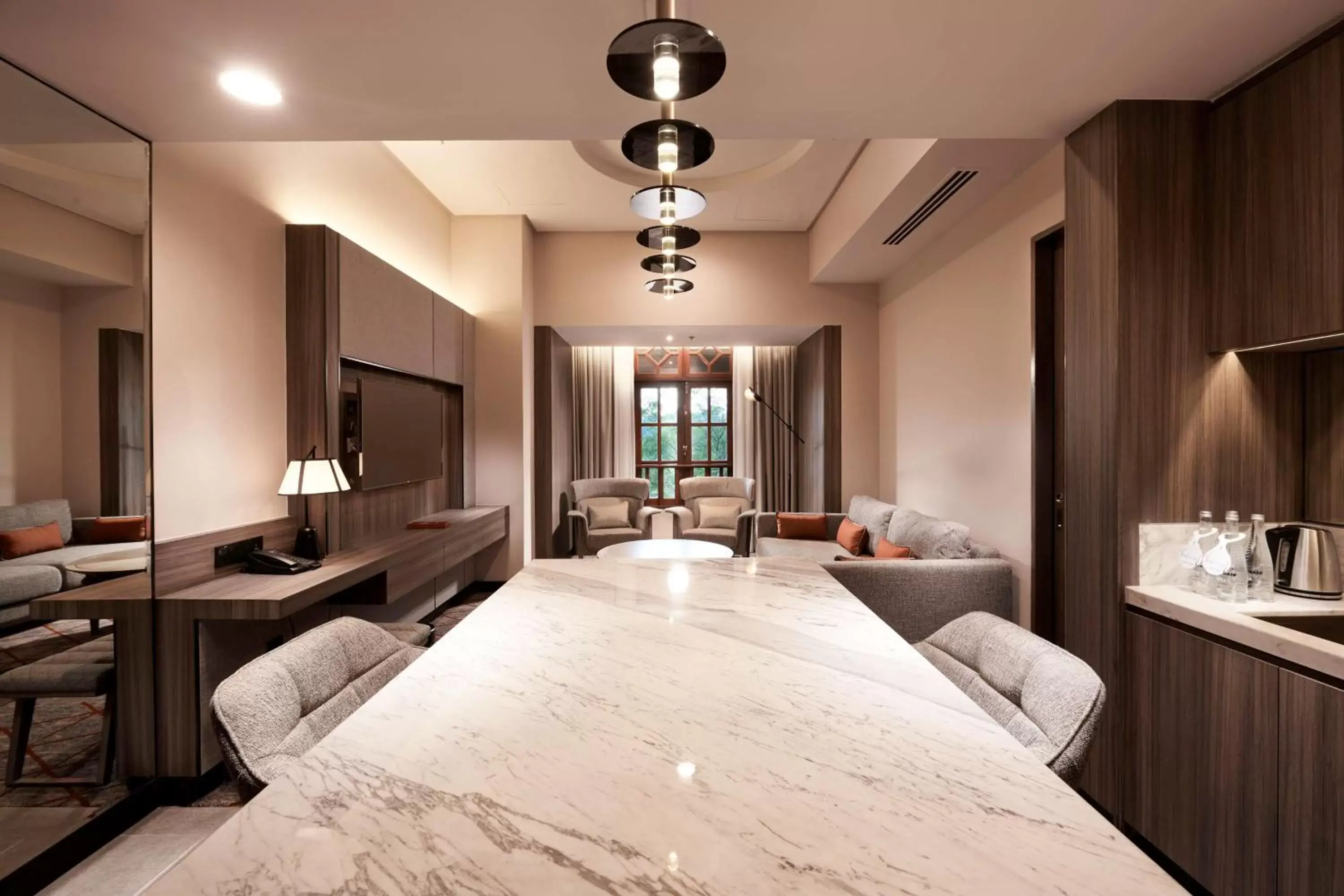 Family King Suite in DoubleTree by Hilton Putrajaya Lakeside Family King Suite in DoubleTree by Hilton Putrajaya Lakeside