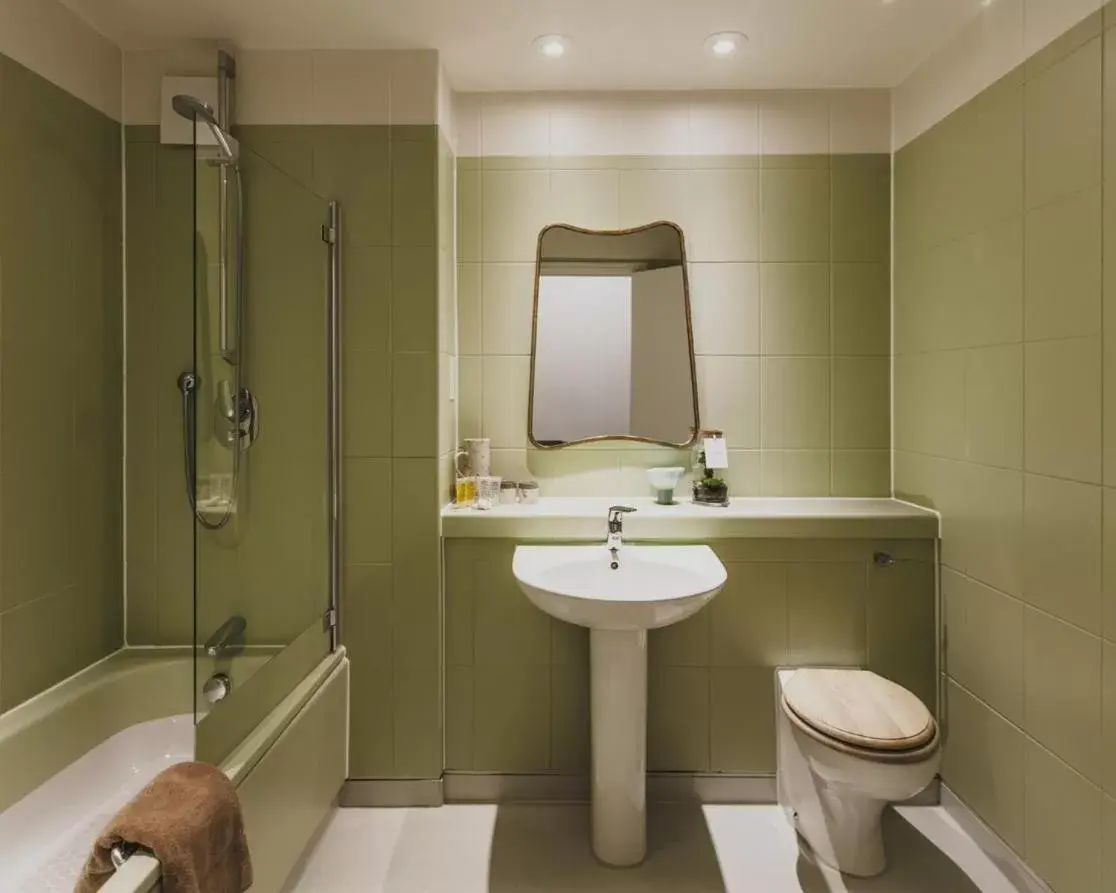 Double Room in Birch Cheshunt Double Room in Birch Cheshunt