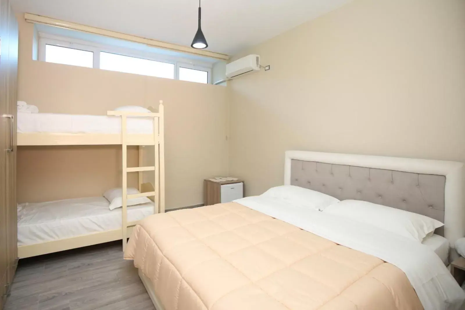 Comfort Quadruple Room in Blue Bay Comfort Quadruple Room in Blue Bay