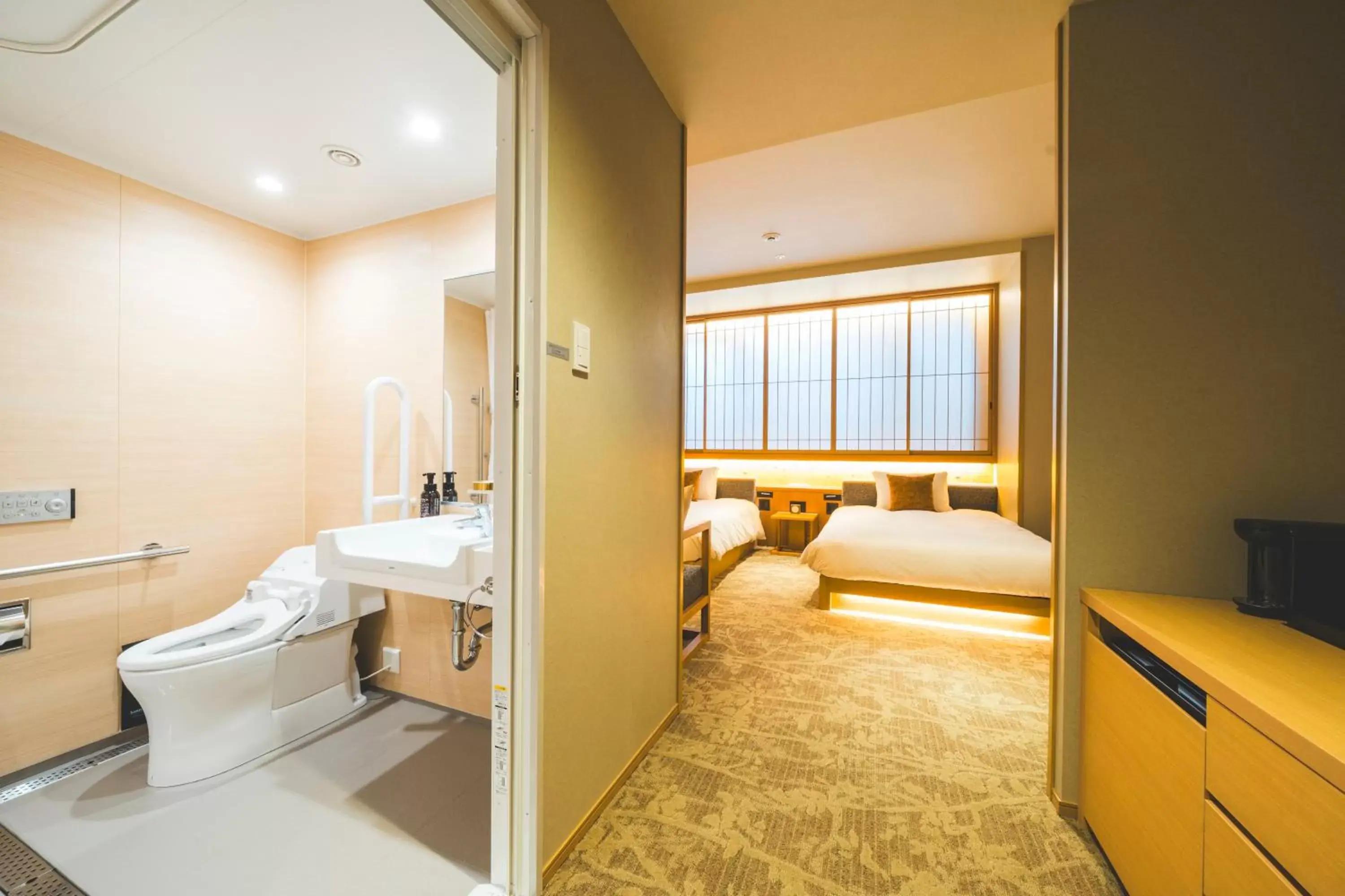 Double Room with Two Double Beds and Bath Tub - Disability Access/Non-Smoking in KAYA Kyoto Nijo Castle, BW Signature Collection by Best Western Double Room with Two Double Beds and Bath Tub - Disability Access/Non-Smoking in KAYA Kyoto Nijo Castle, BW Signature Collection by Best Western