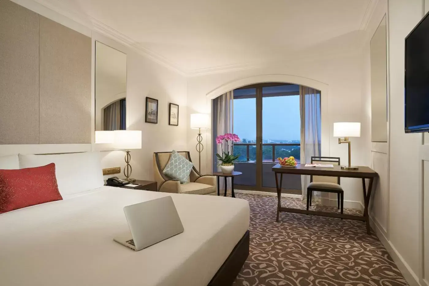 Club Double or Twin Room in Orchard Rendezvous Hotel by Far East Hospitality Club Double or Twin Room in Orchard Rendezvous Hotel by Far East Hospitality