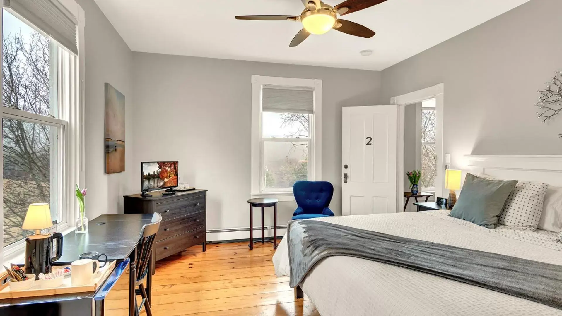 Deluxe King Room in River Ridge Lodge Deluxe King Room in River Ridge Lodge