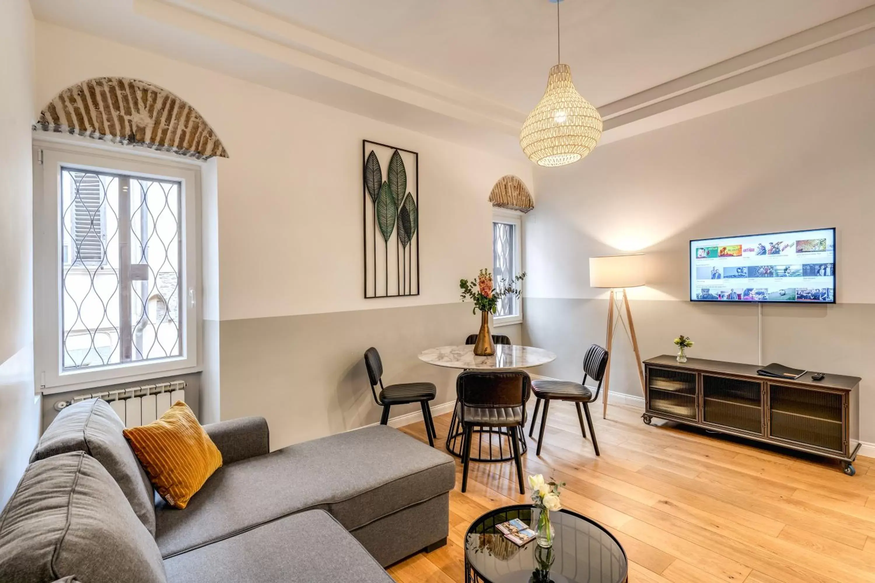 Two-Bedroom Apartment - Separate Building in Tree Charme Trilussa Two-Bedroom Apartment - Separate Building in Tree Charme Trilussa