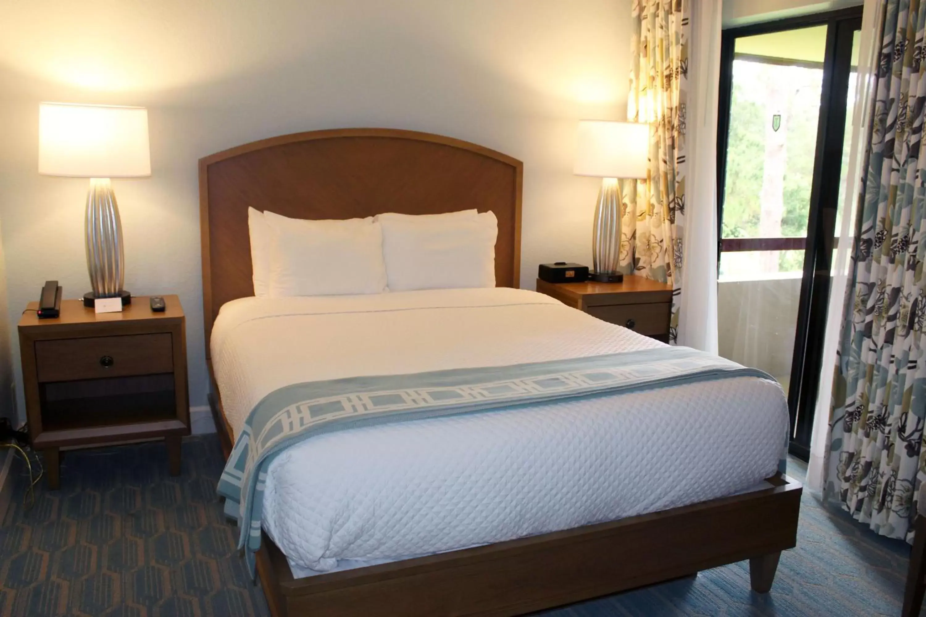 One-Bedroom Suite in Innisbrook, A Salamander Golf & Spa Resort One-Bedroom Suite in Innisbrook, A Salamander Golf & Spa Resort