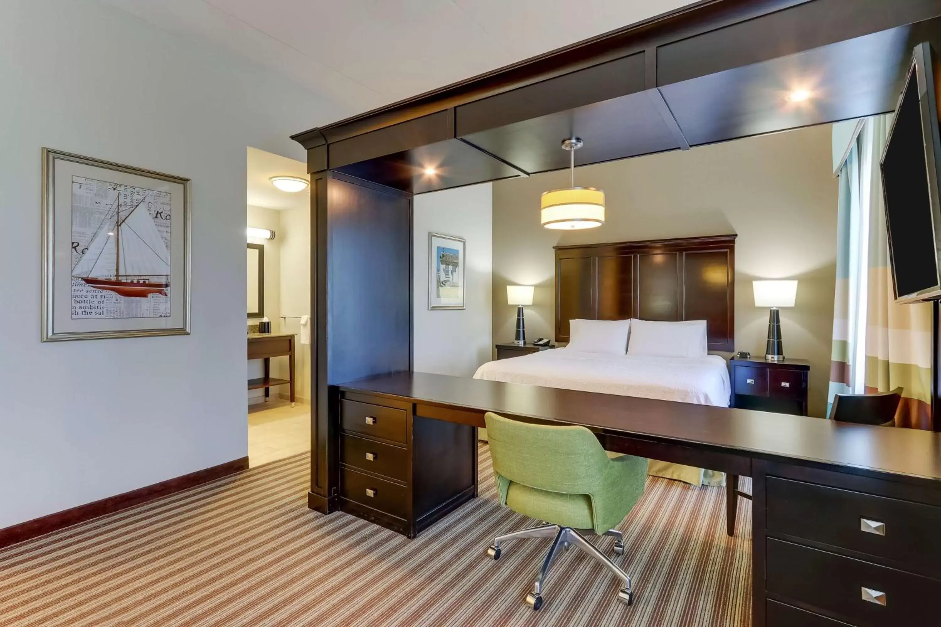 King Studio in Hampton Inn and Suites Swansboro Near Camp Lejeune King Studio in Hampton Inn and Suites Swansboro Near Camp Lejeune