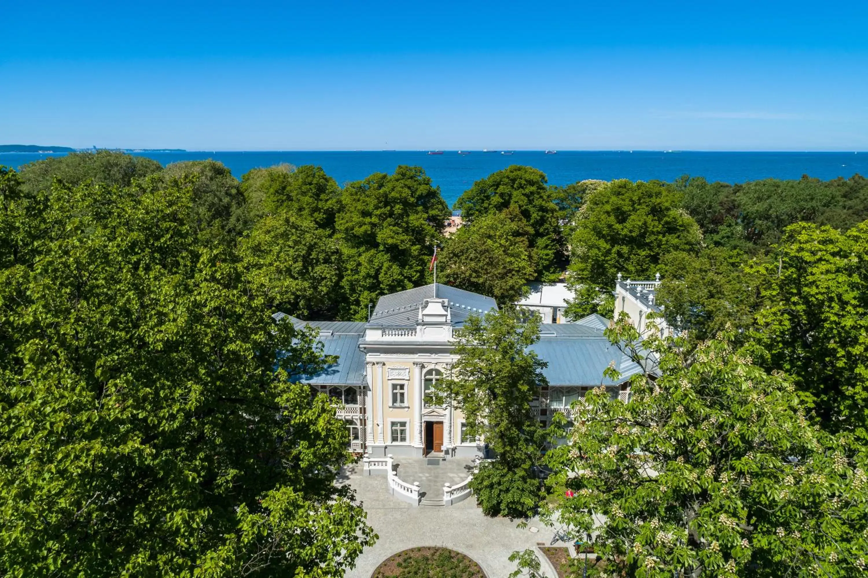 Dom Zdrojowy Dom Zdrojowy