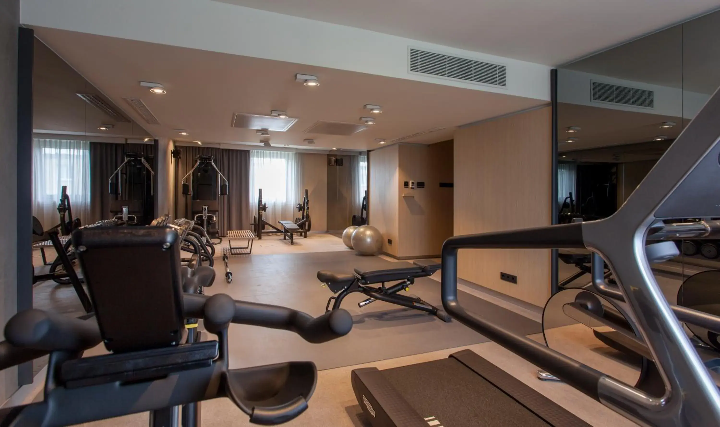 Business Double Room with Gym Access in Ilonn Hotel Business Double Room with Gym Access in Ilonn Hotel