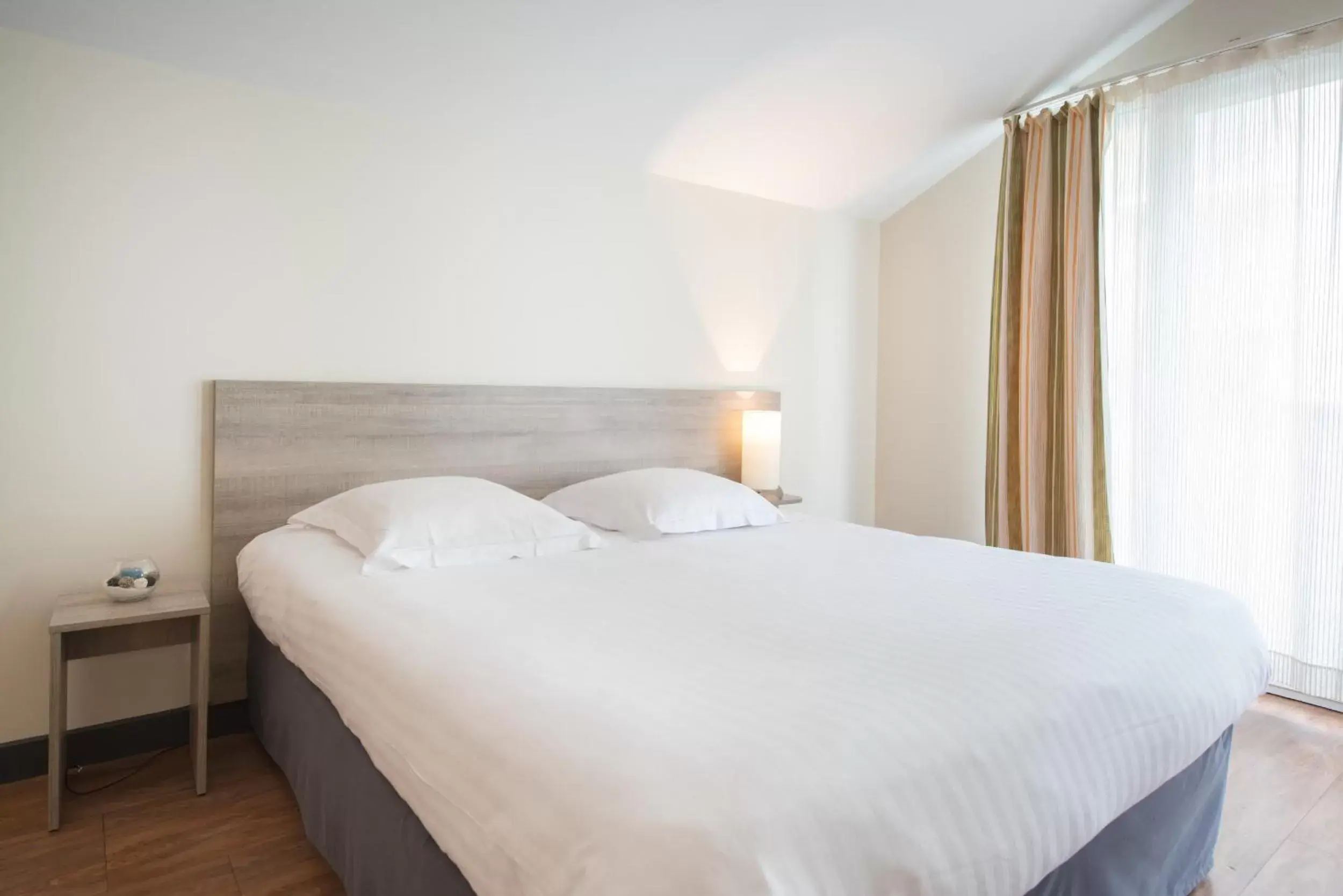 Apartment 1 bedroom ( 4 adultes) in Comfort Aparthotel Saint-Nazaire Les Portes de l Ocean Apartment 1 bedroom ( 4 adultes) in Comfort Aparthotel Saint-Nazaire Les Portes de l Ocean