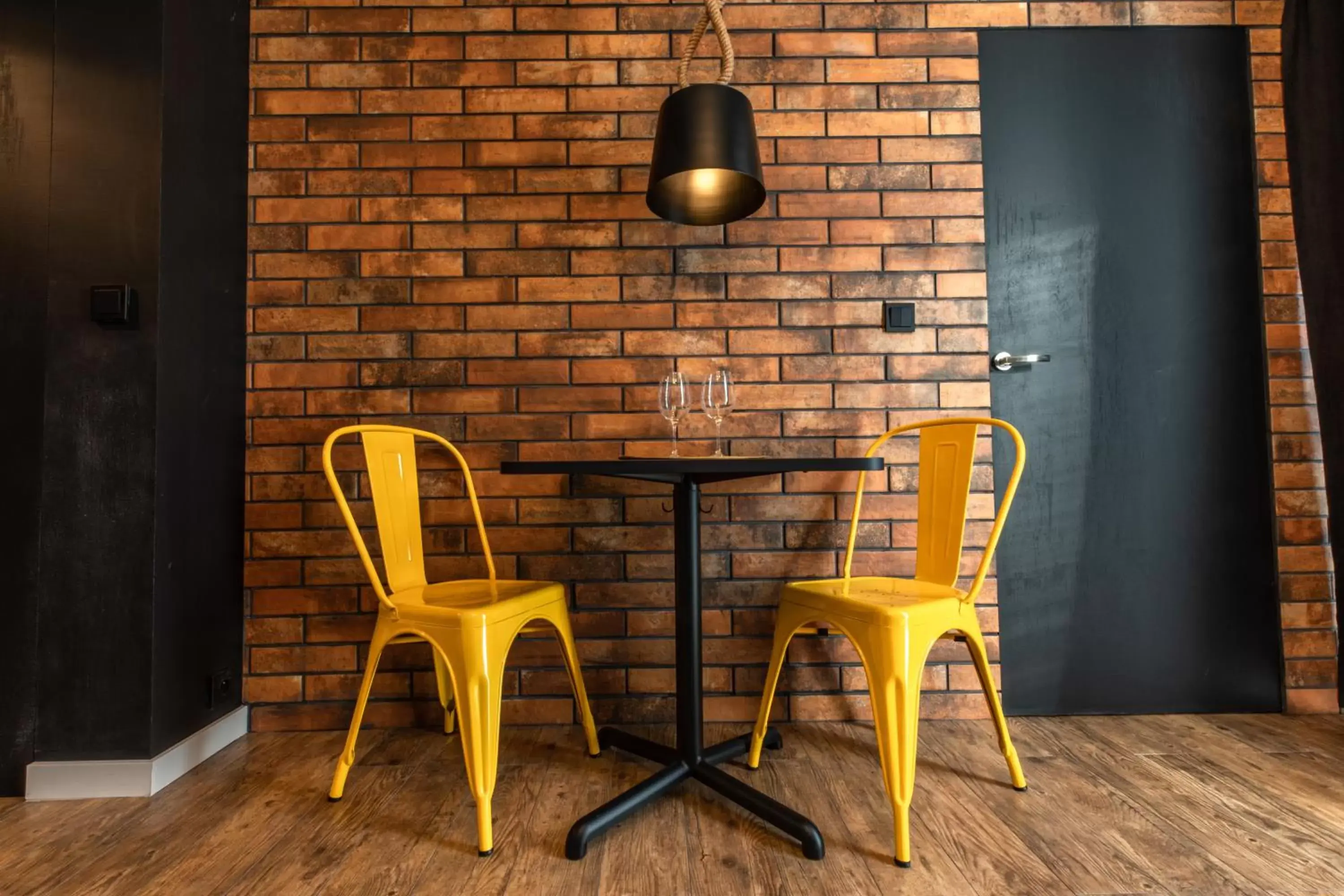 Quadruple Room with Balcony in Stylowe Apartamenty Plewiska Quadruple Room with Balcony in Stylowe Apartamenty Plewiska