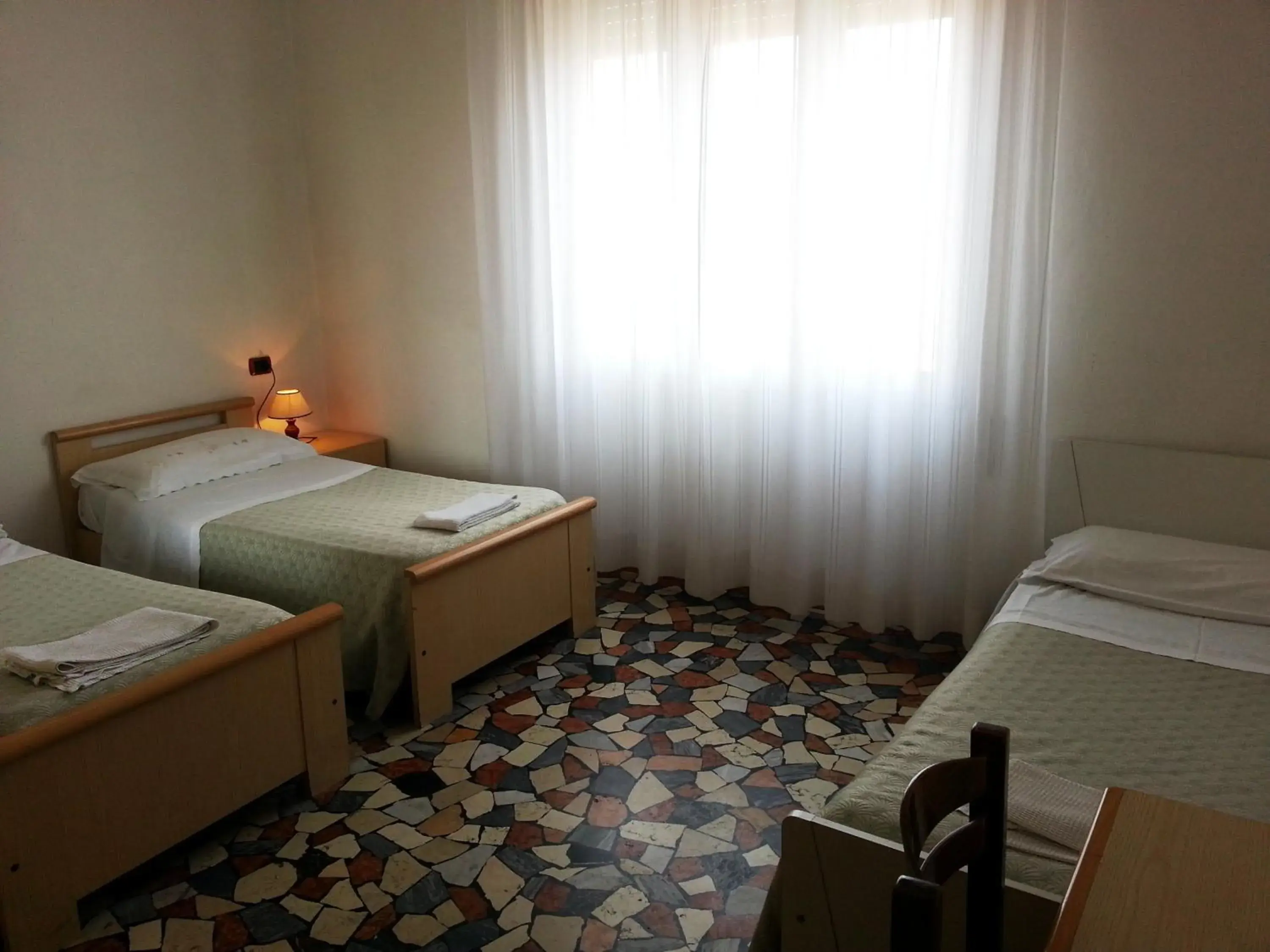 Double Room with Extra Bed in Hotel Clodia Double Room with Extra Bed in Hotel Clodia