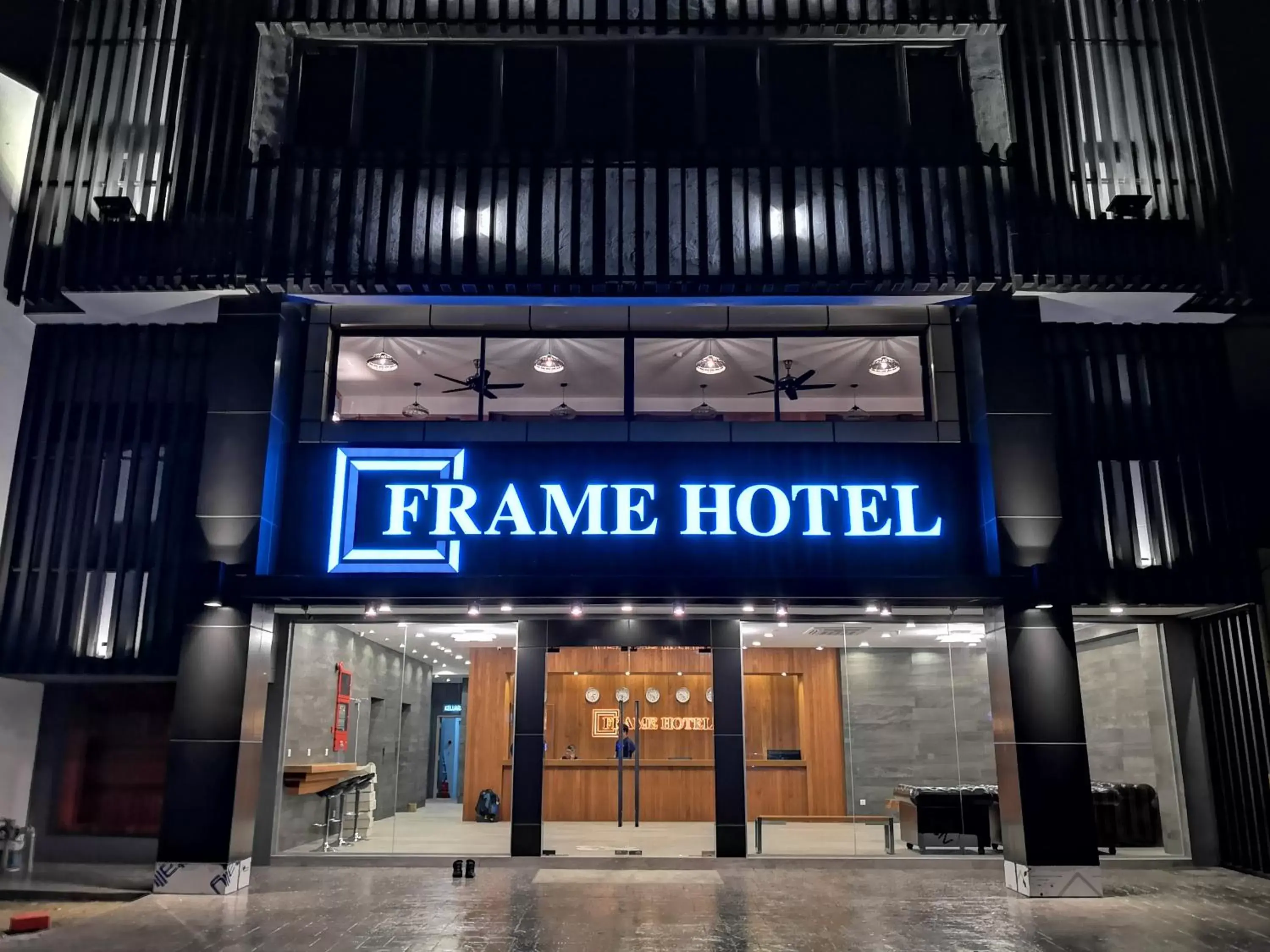 Frame Hotel Frame Hotel