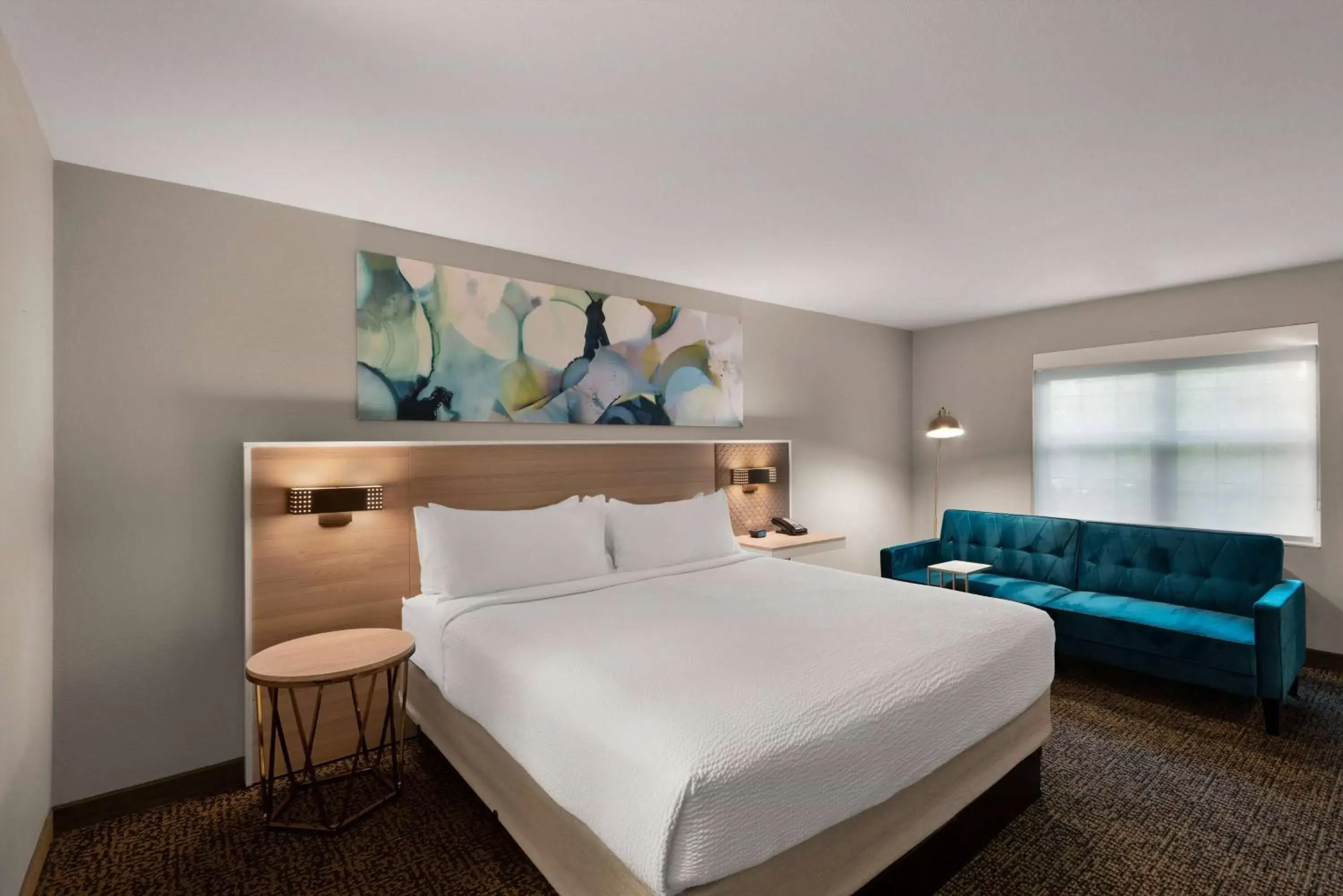 King Studio Suite with Garden View - Non-Smoking in Wyndham Garden Galena Hotel & Day Spa King Studio Suite with Garden View - Non-Smoking in Wyndham Garden Galena Hotel & Day Spa