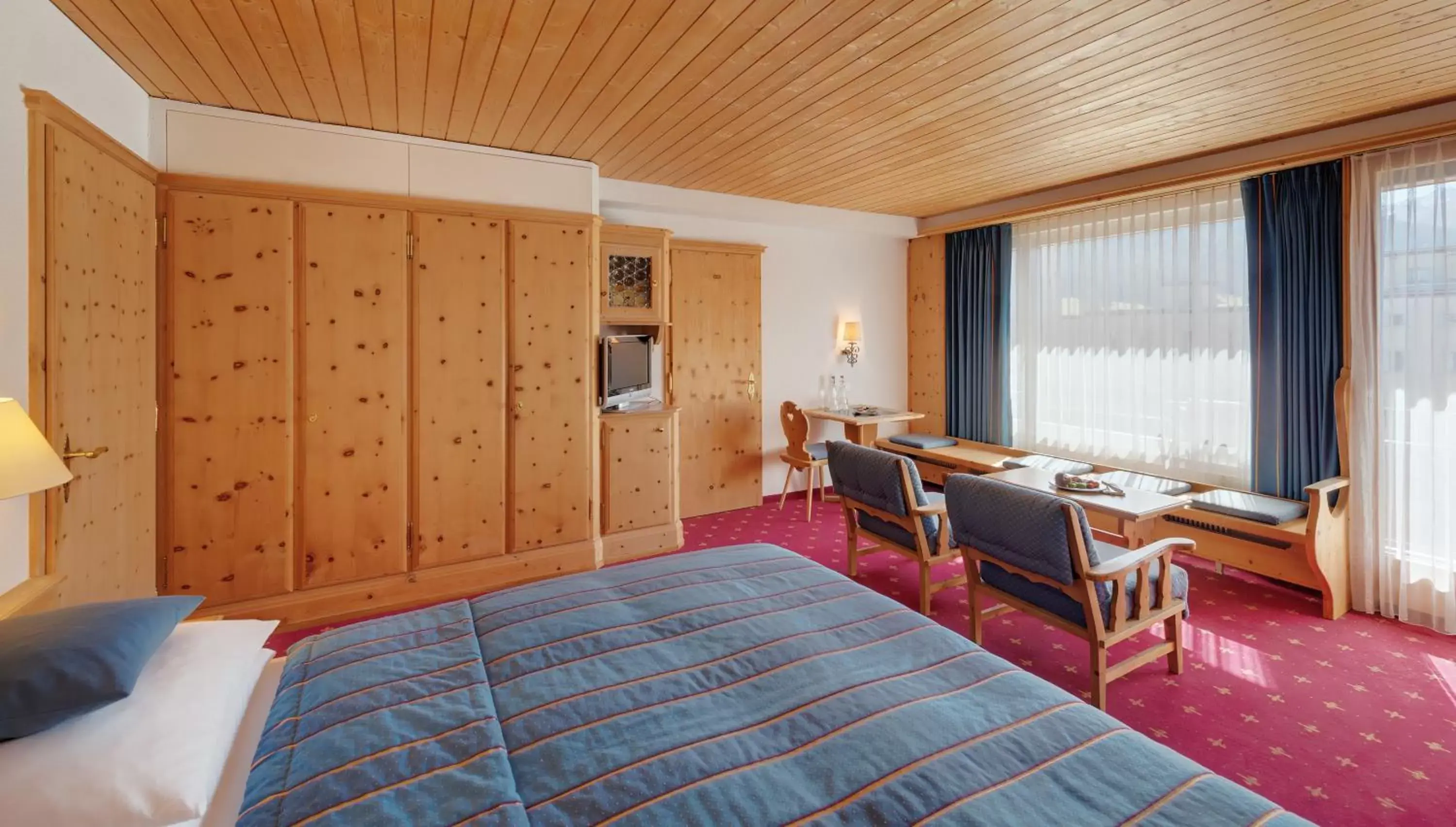 Deluxe Double Room Pöstli in Morosani Posthotel Deluxe Double Room Pöstli in Morosani Posthotel