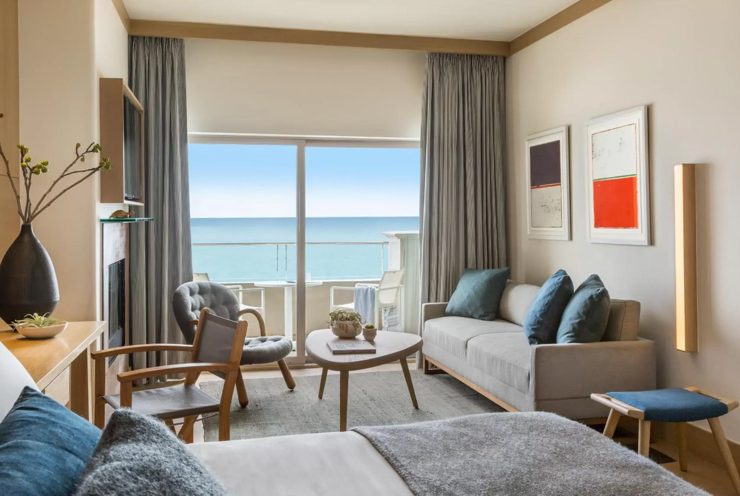 King Premier Oceanfront in Malibu Beach Inn King Premier Oceanfront in Malibu Beach Inn