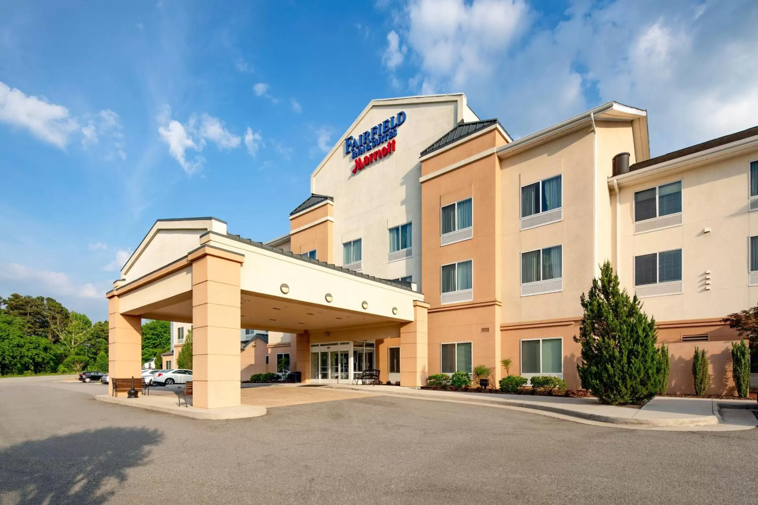 Fairfield Inn and Suites by Marriott South Boston Fairfield Inn and Suites by Marriott South Boston