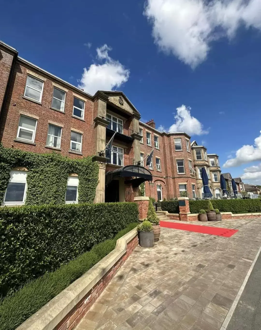 Clifton Arms Hotel Clifton Arms Hotel