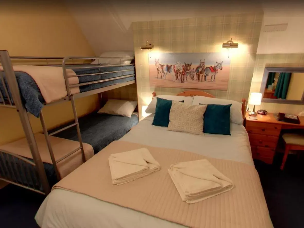 Standard Family Room in Athol House Standard Family Room in Athol House