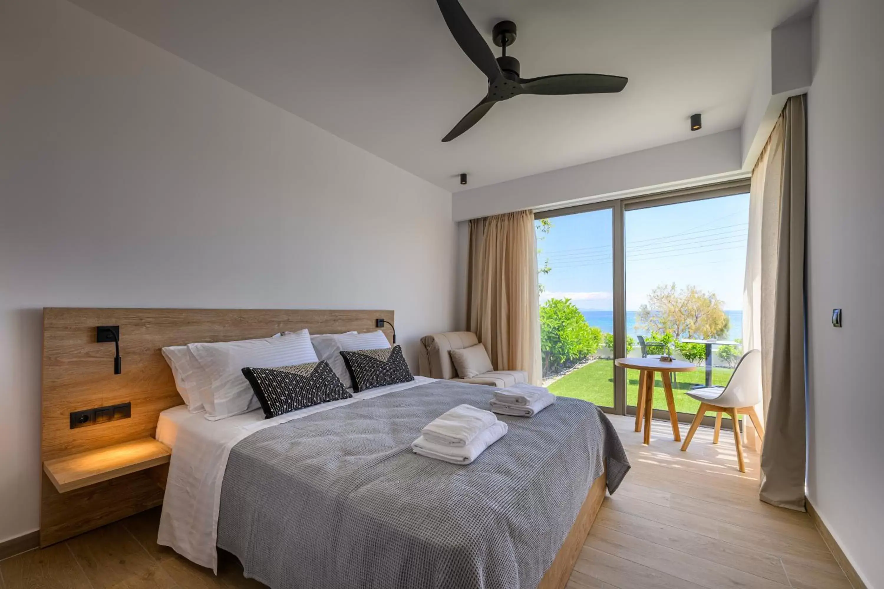 Studio with Sea View in CUBES ON THE BEACH Athens Airport Studio with Sea View in CUBES ON THE BEACH Athens Airport