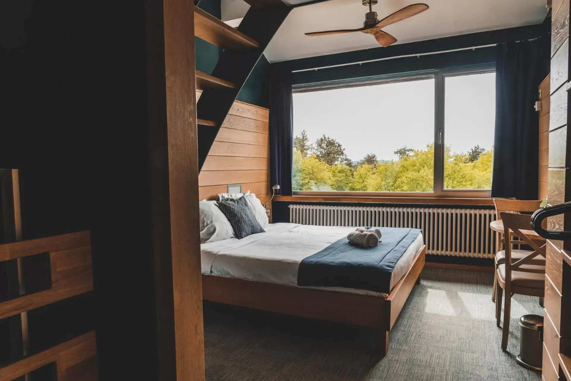 Photo of the whole room, Bed in Mont-des-Pins Photo of the whole room, Bed in Mont-des-Pins