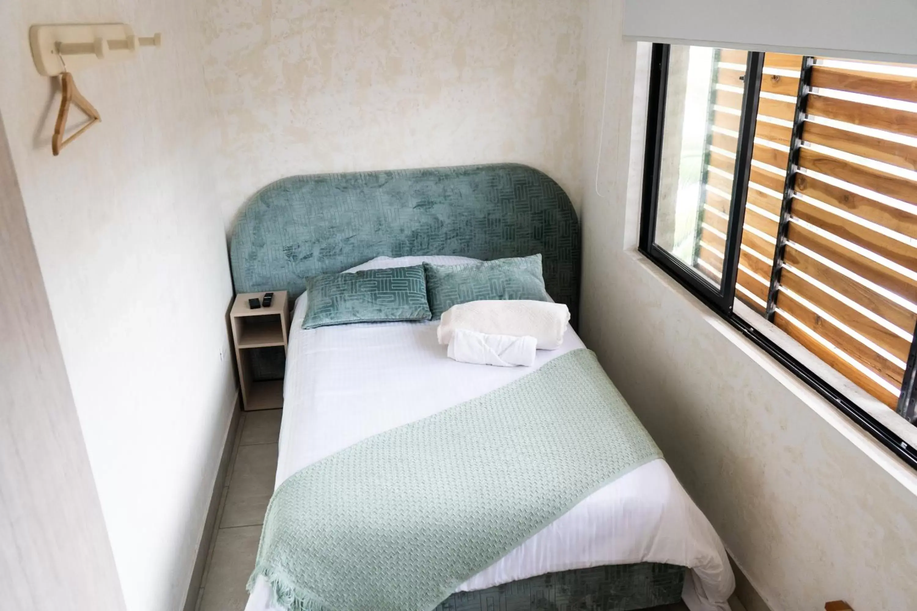 Single Room with Private Bathroom in Zentrico Boutique Single Room with Private Bathroom in Zentrico Boutique