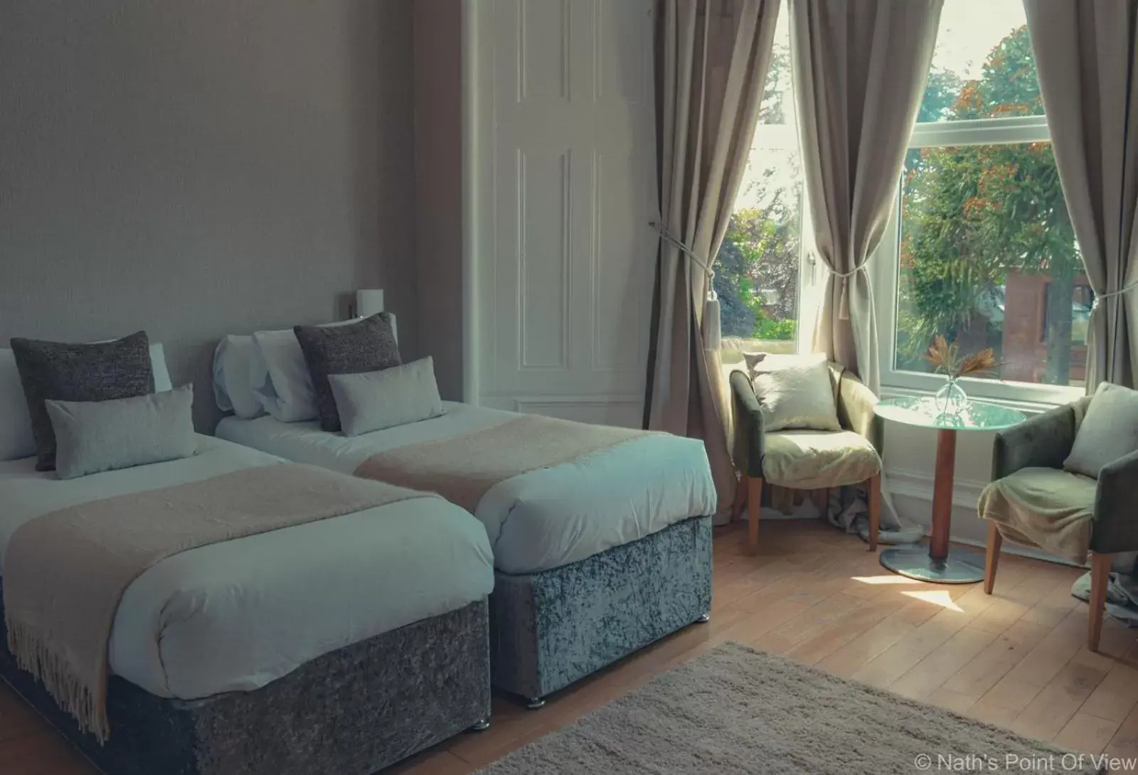 Deluxe Twin Room in Redstones Deluxe Twin Room in Redstones