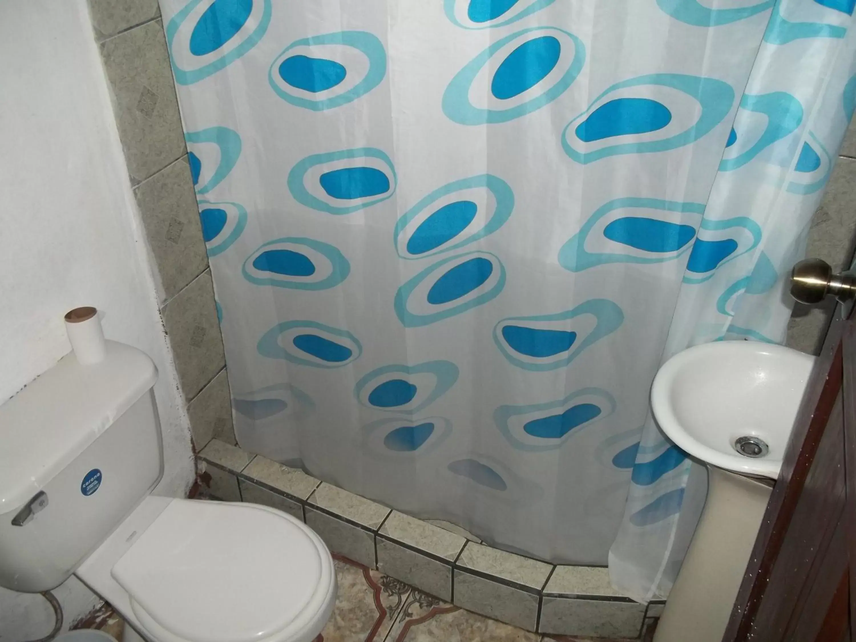 Family Room with Bathroom in ApartHotel Villa Pacande & Rooms Family Room with Bathroom in ApartHotel Villa Pacande & Rooms