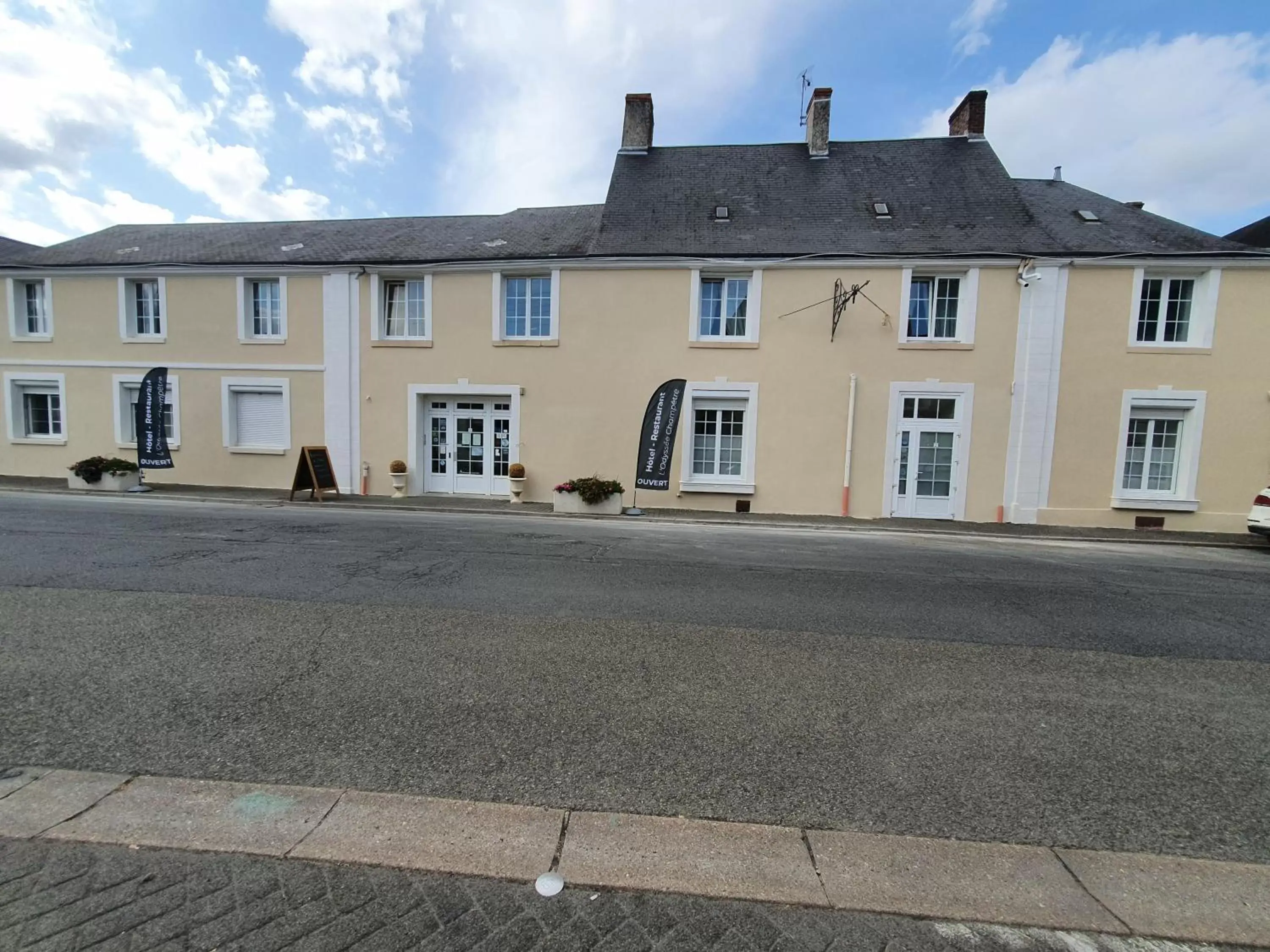 Logis Hôtel Restaurant L'Odyssée Champêtre Logis Hôtel Restaurant L'Odyssée Champêtre