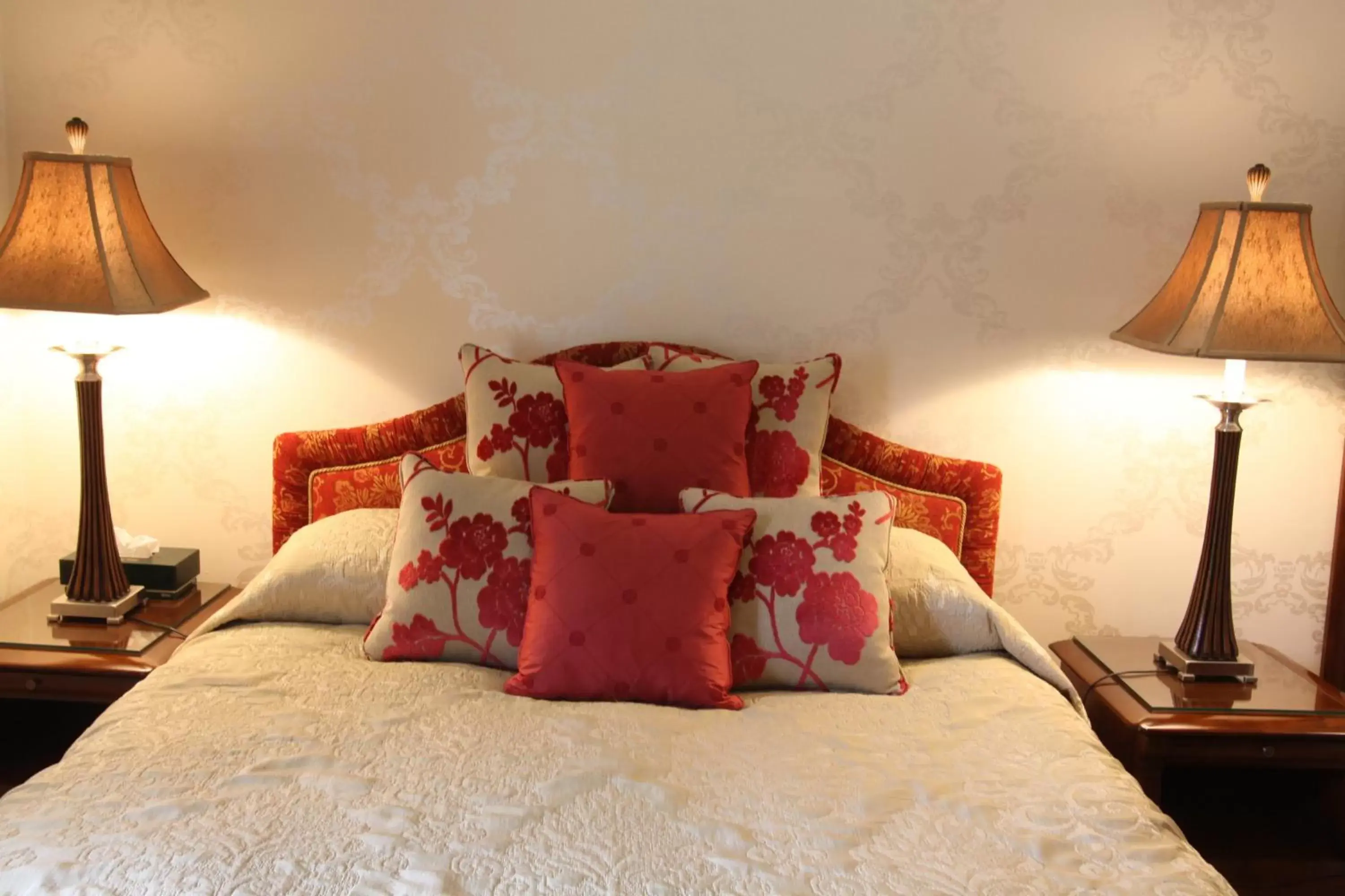 King Room in Mansion House Hotel King Room in Mansion House Hotel