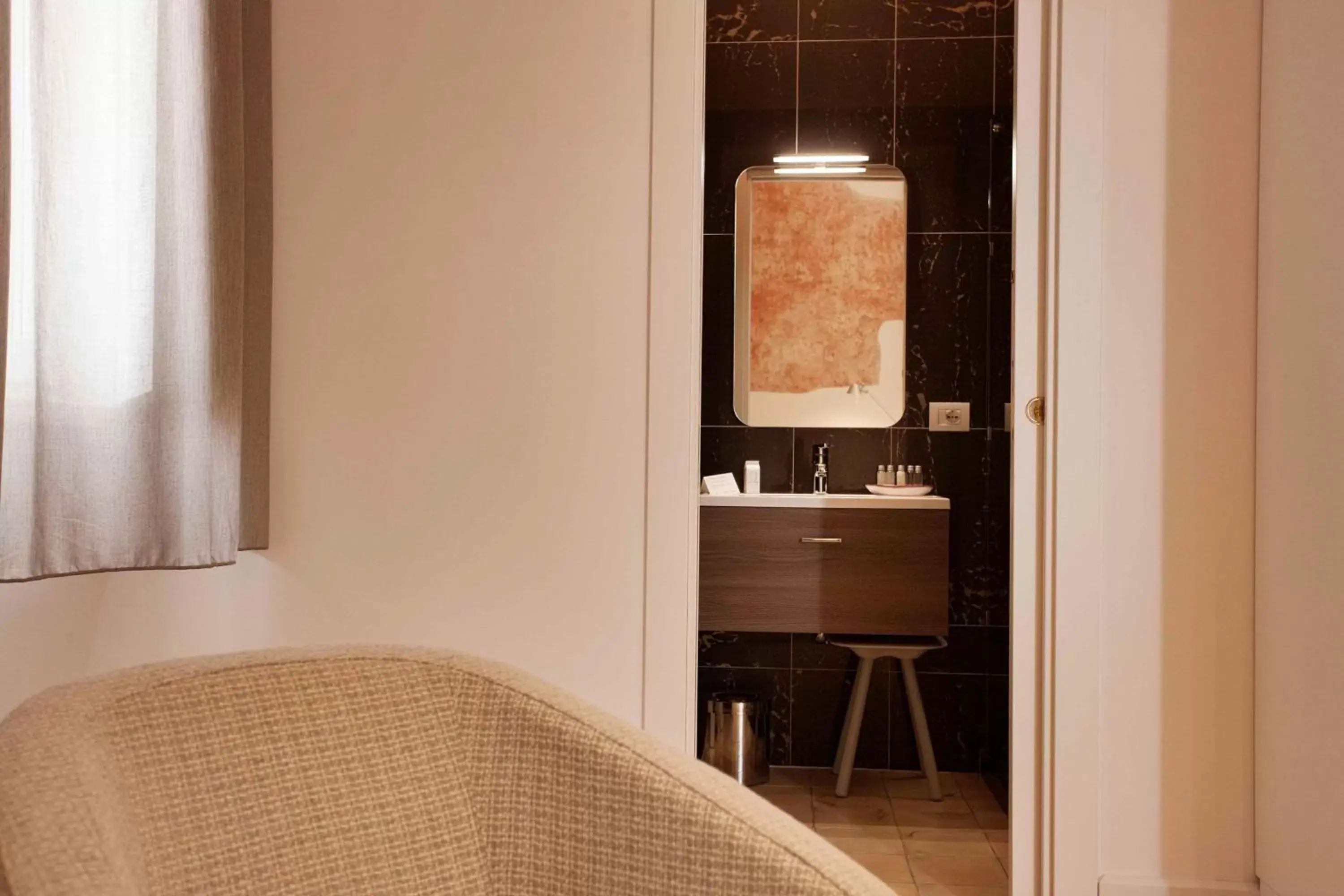 Superior Double Room in Tenuta Duca Marigliano Boutique Hotel Superior Double Room in Tenuta Duca Marigliano Boutique Hotel