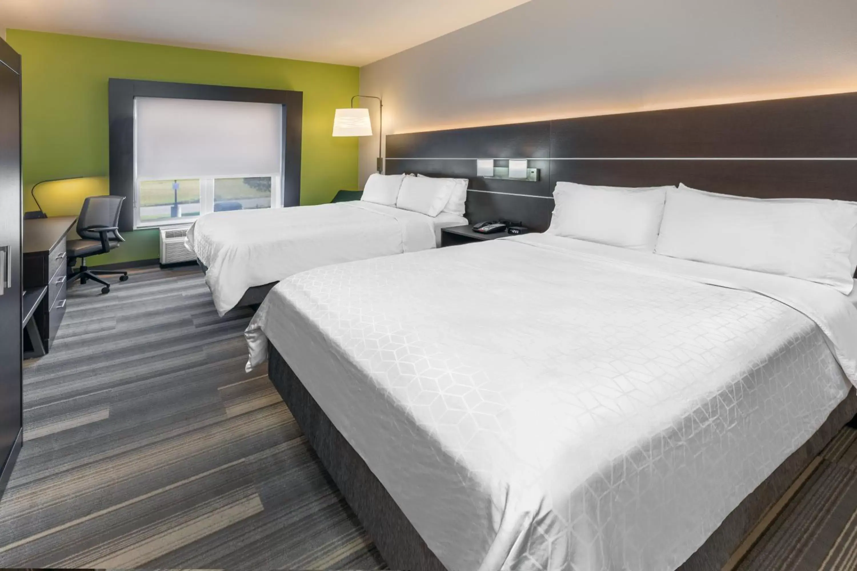Standard Queen Room with Two Queen Beds in Holiday Inn Express Hotel & Suites Picayune by IHG Standard Queen Room with Two Queen Beds in Holiday Inn Express Hotel & Suites Picayune by IHG