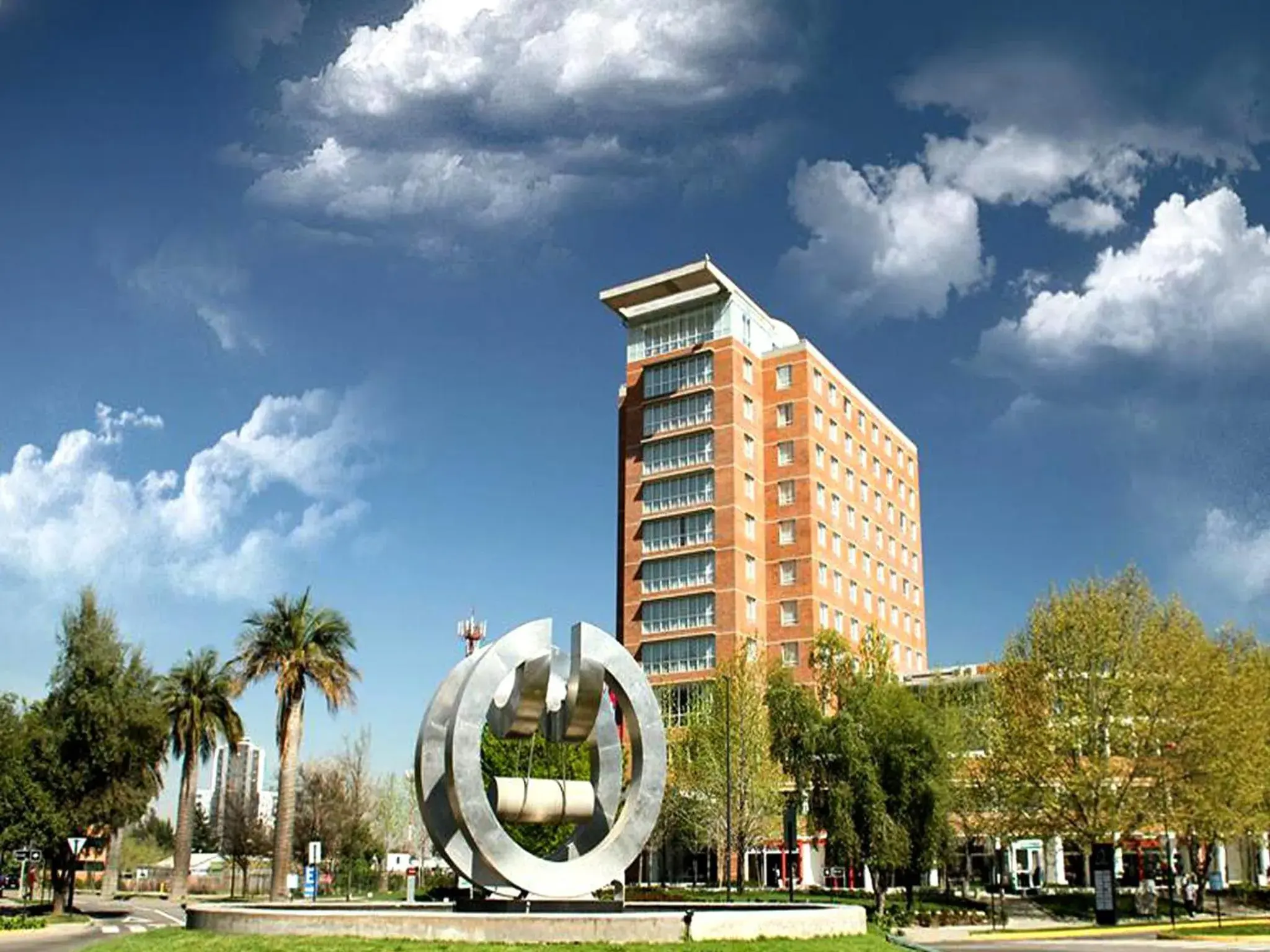 Facade/entrance, Property Building in Radisson Ciudad Empresarial Santiago Facade/entrance, Property Building in Radisson Ciudad Empresarial Santiago