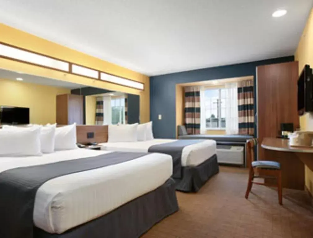 Queen Room with Two Queen Beds - Non-Smoking in Microtel Inn & Suites Chili/Rochester Queen Room with Two Queen Beds - Non-Smoking in Microtel Inn & Suites Chili/Rochester