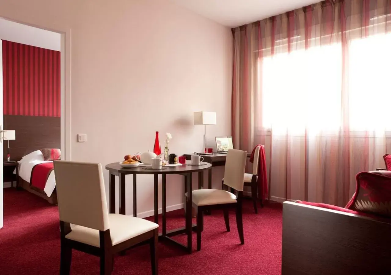 Residence KOSY appart'hôtels - Les Cèdres Residence KOSY appart'hôtels - Les Cèdres