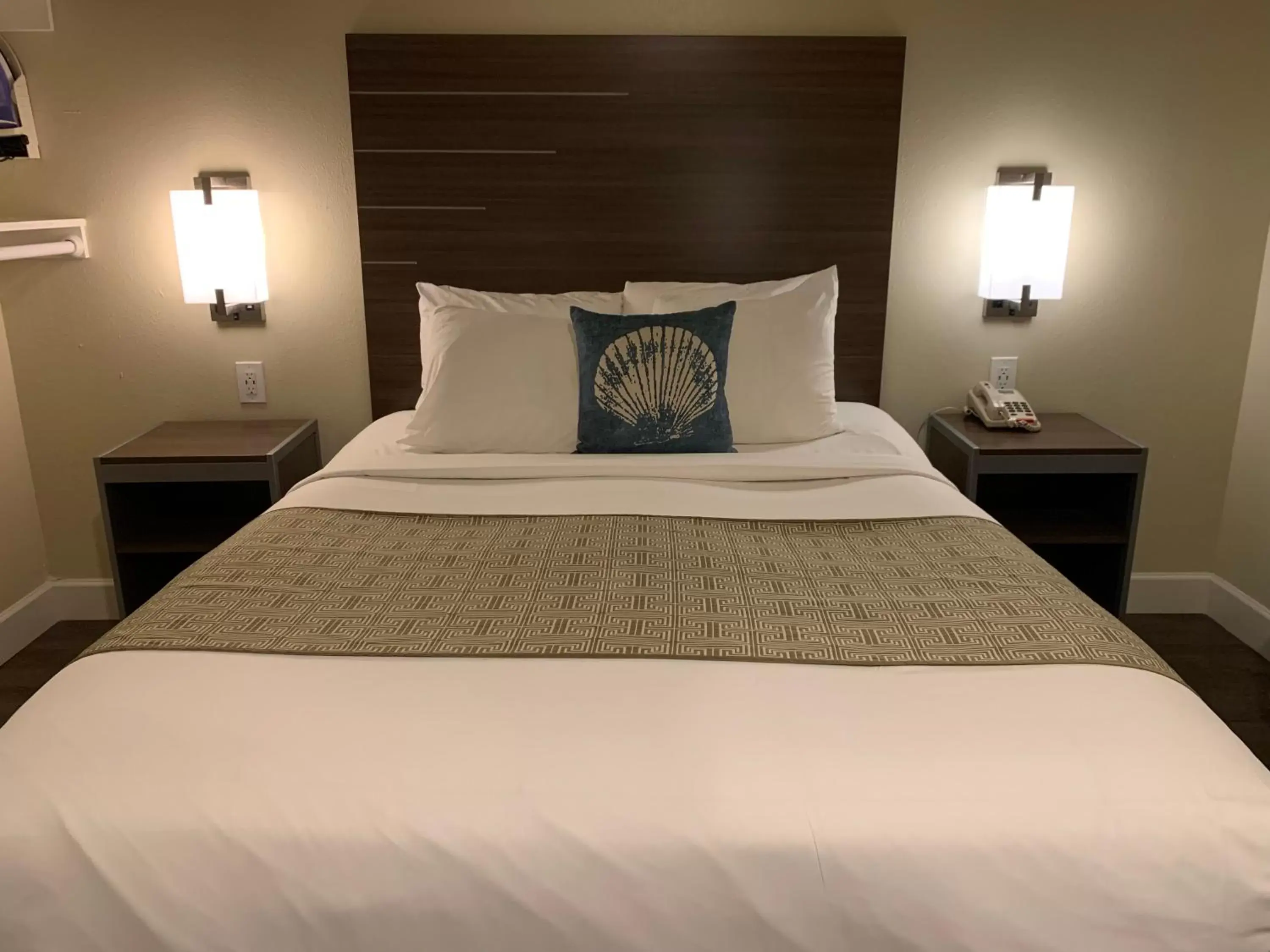 Queen Room - Disability Access in El Castell Motel Queen Room - Disability Access in El Castell Motel