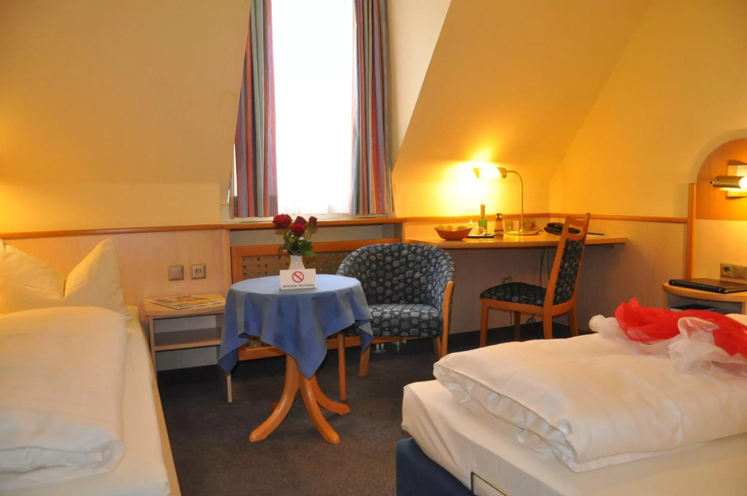 Twin Room - single occupancy in City Partner Hotel Strauss Twin Room - single occupancy in City Partner Hotel Strauss