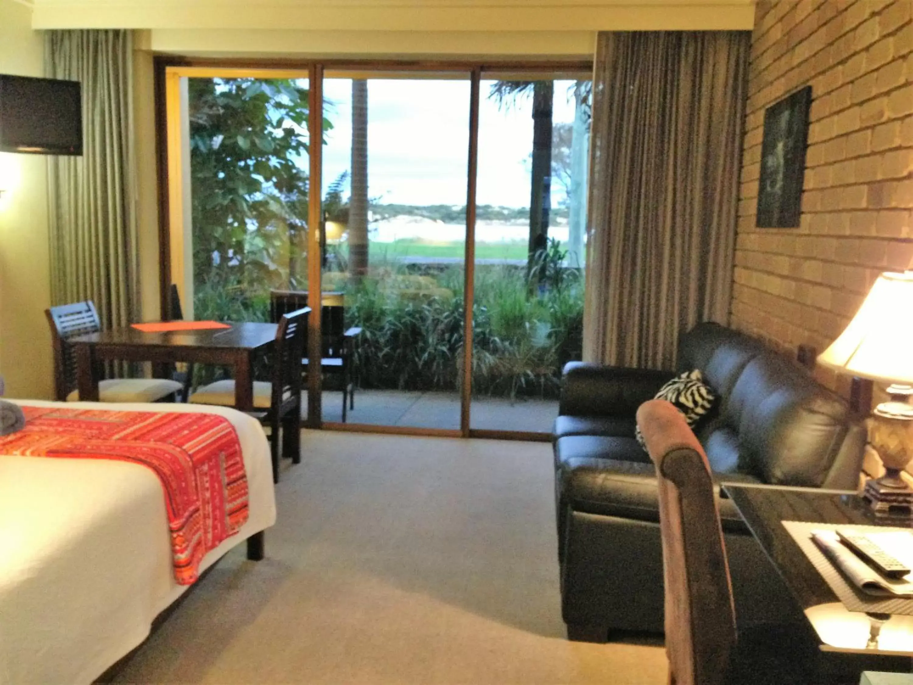 Double Room with Sea View in Abel Tasman Waterfront Motel Double Room with Sea View in Abel Tasman Waterfront Motel