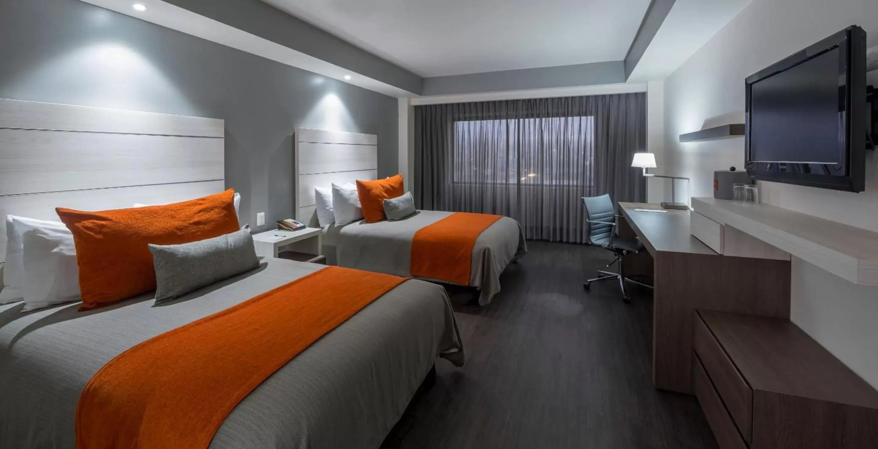Deluxe Two Beds in Real Inn Tijuana by Camino Real Hotels Deluxe Two Beds in Real Inn Tijuana by Camino Real Hotels