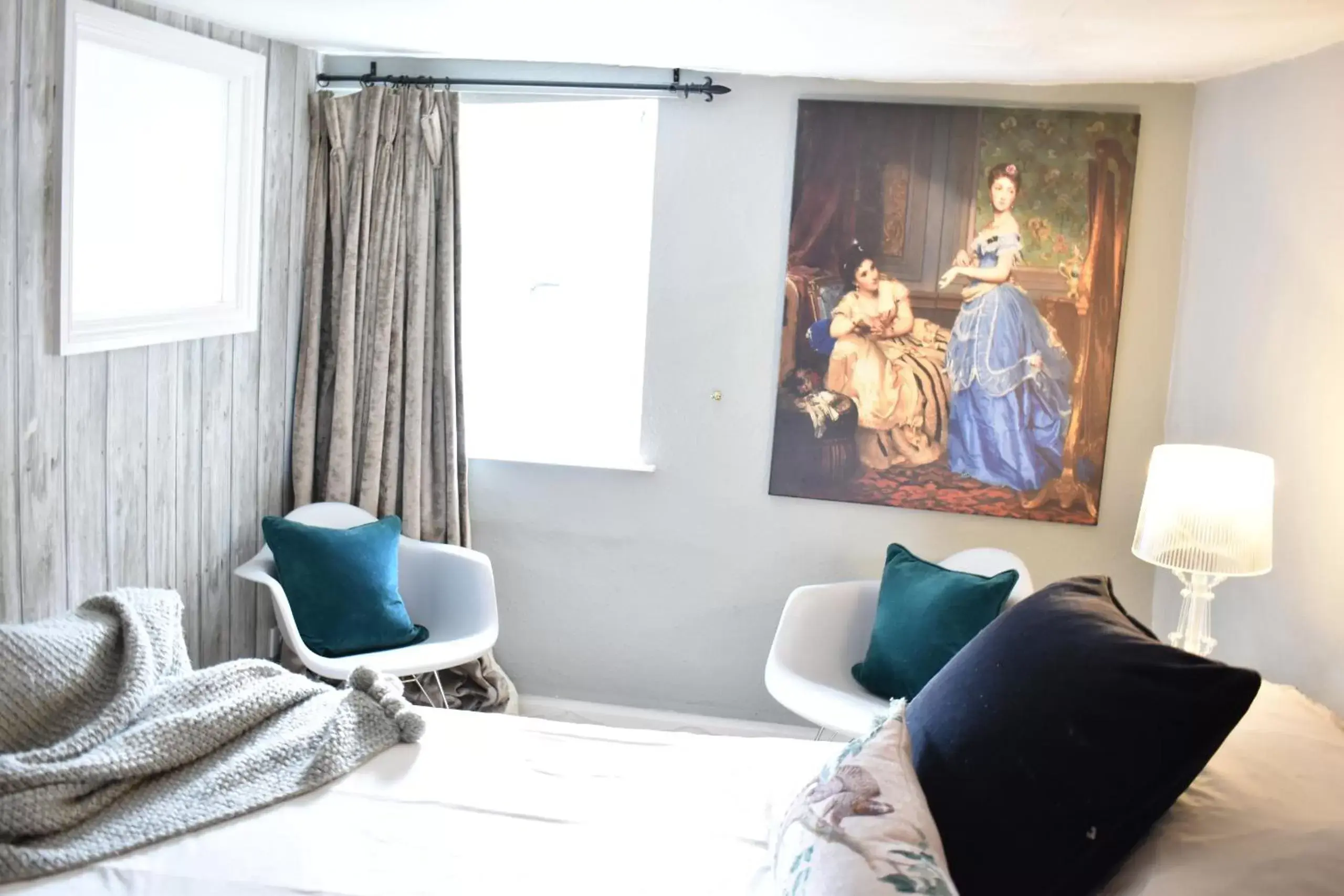 Double Room with Private Bathroom in Davenford Cotswold Gardens Double Room with Private Bathroom in Davenford Cotswold Gardens