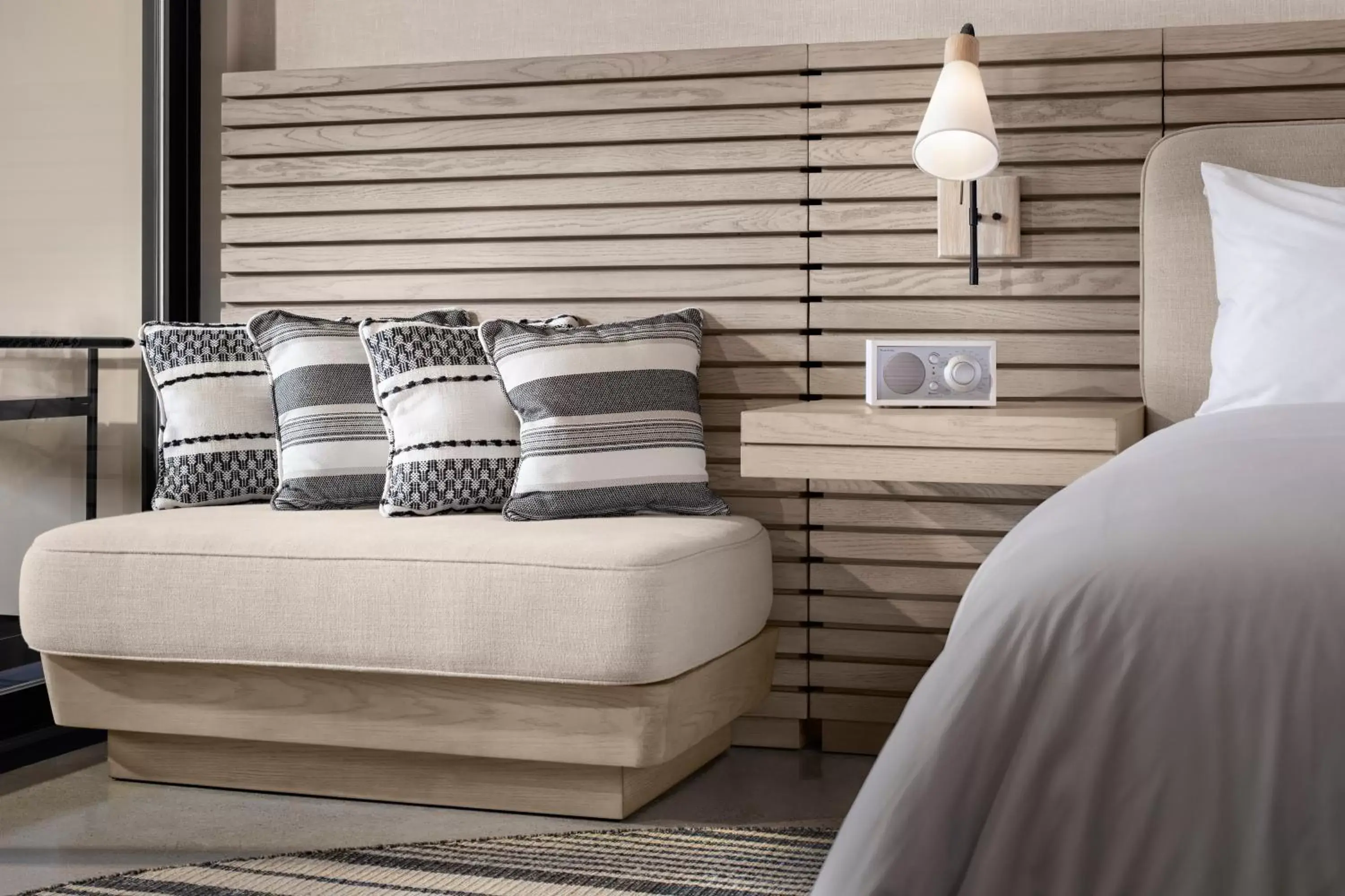 King Room with Lagoon View in Alila Marea Beach Resort Encinitas, a Hyatt Resort King Room with Lagoon View in Alila Marea Beach Resort Encinitas, a Hyatt Resort