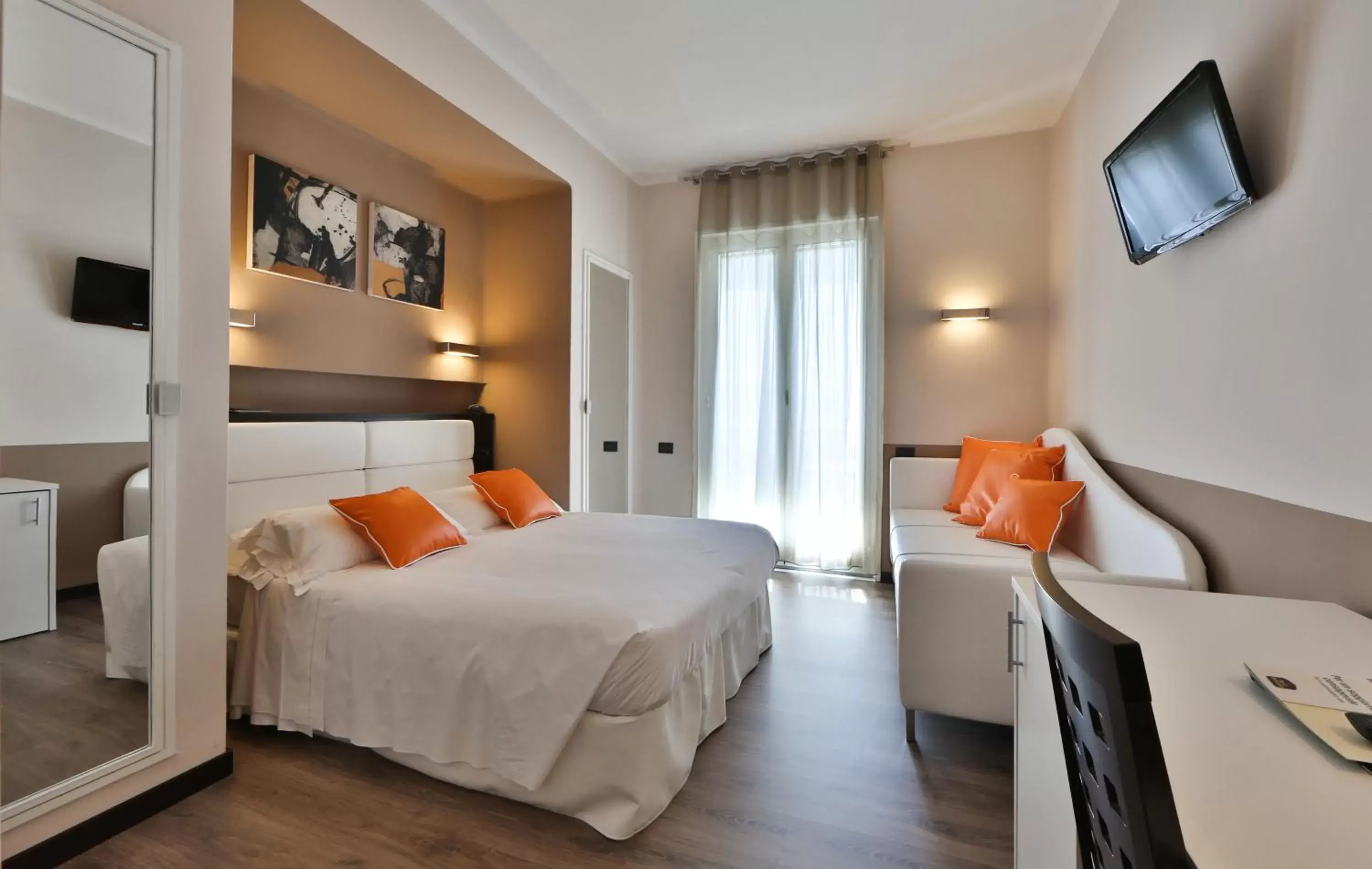 Triple Room with Terrace - Sea View in Best Western Regina Elena Triple Room with Terrace - Sea View in Best Western Regina Elena