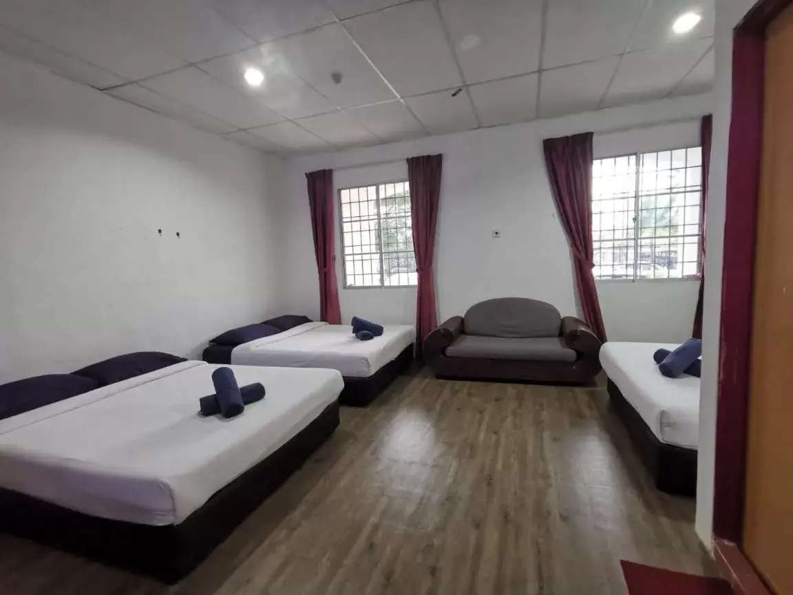 Deluxe Family Room in THE ZULEY HERITAGE HOTEL Deluxe Family Room in THE ZULEY HERITAGE HOTEL